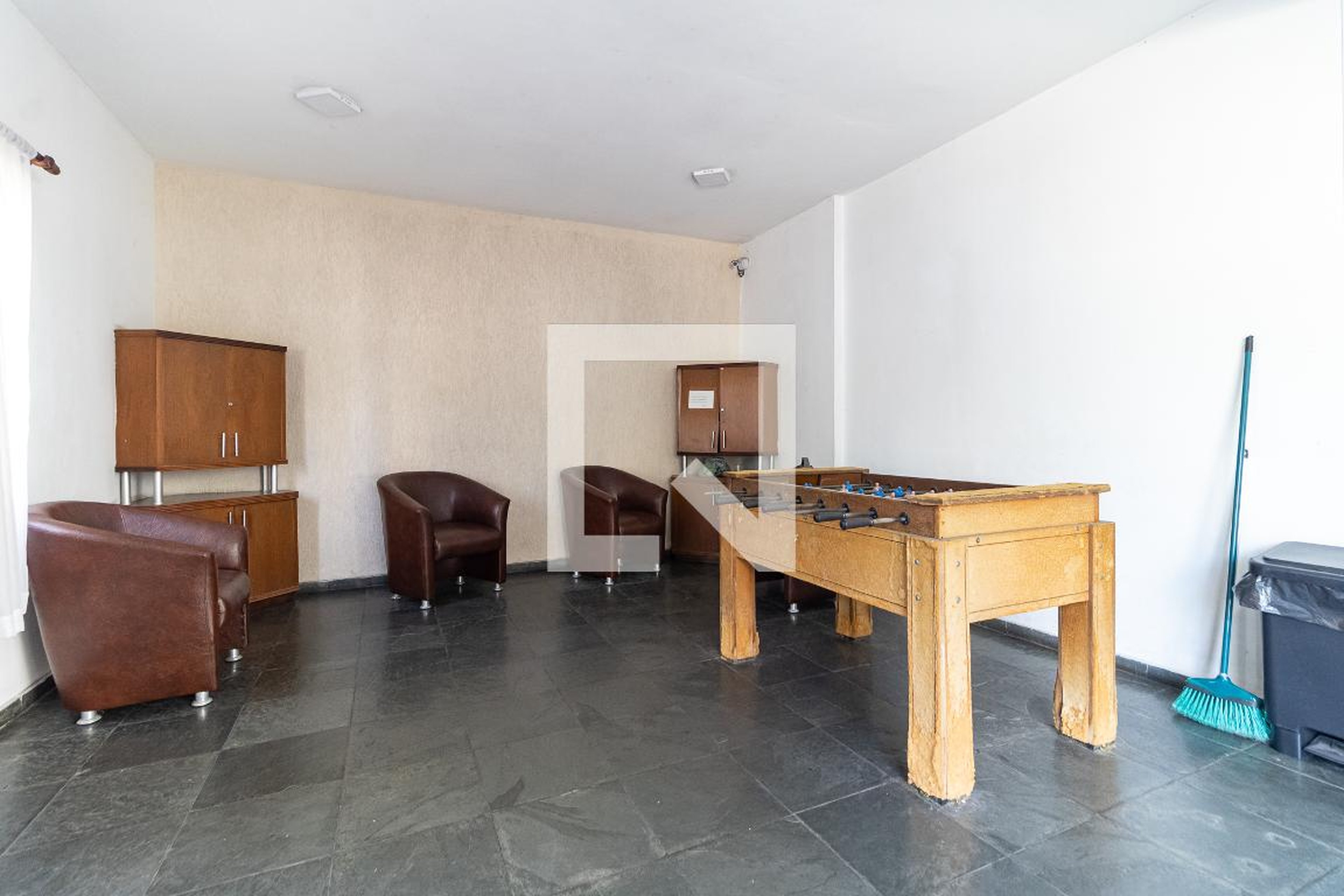 Sala de Jogos - Cave Du Roi