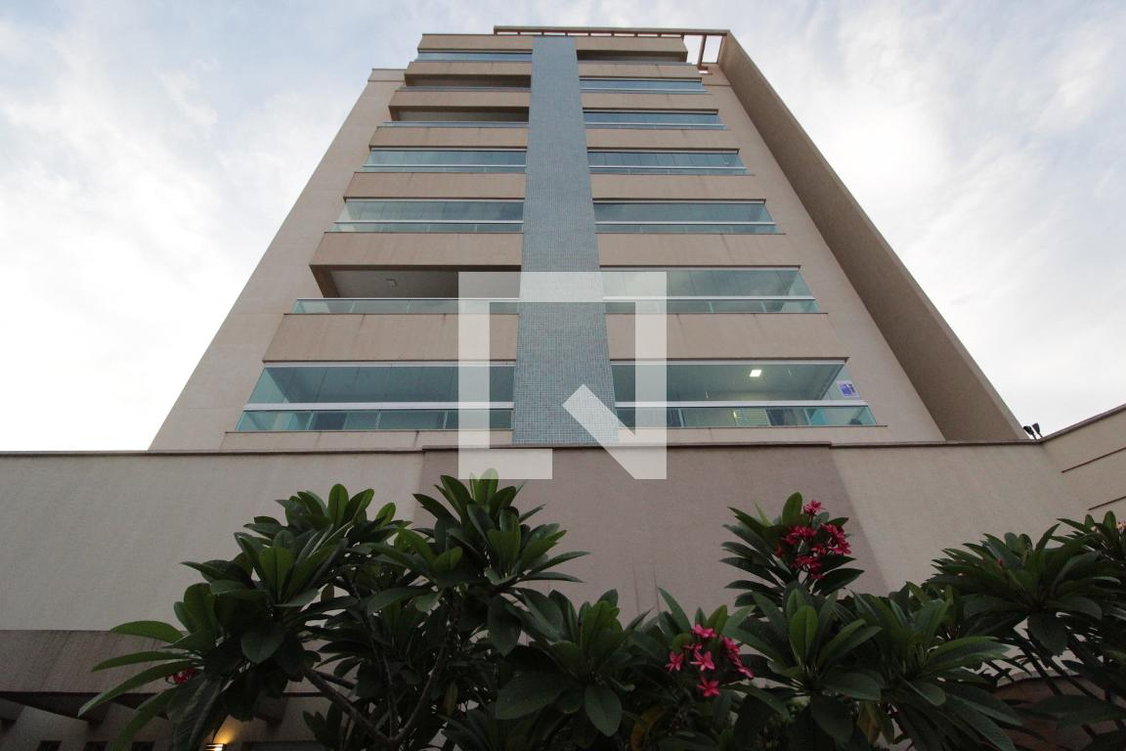 Fachada do Prédio Condomínio Sollarium Residence