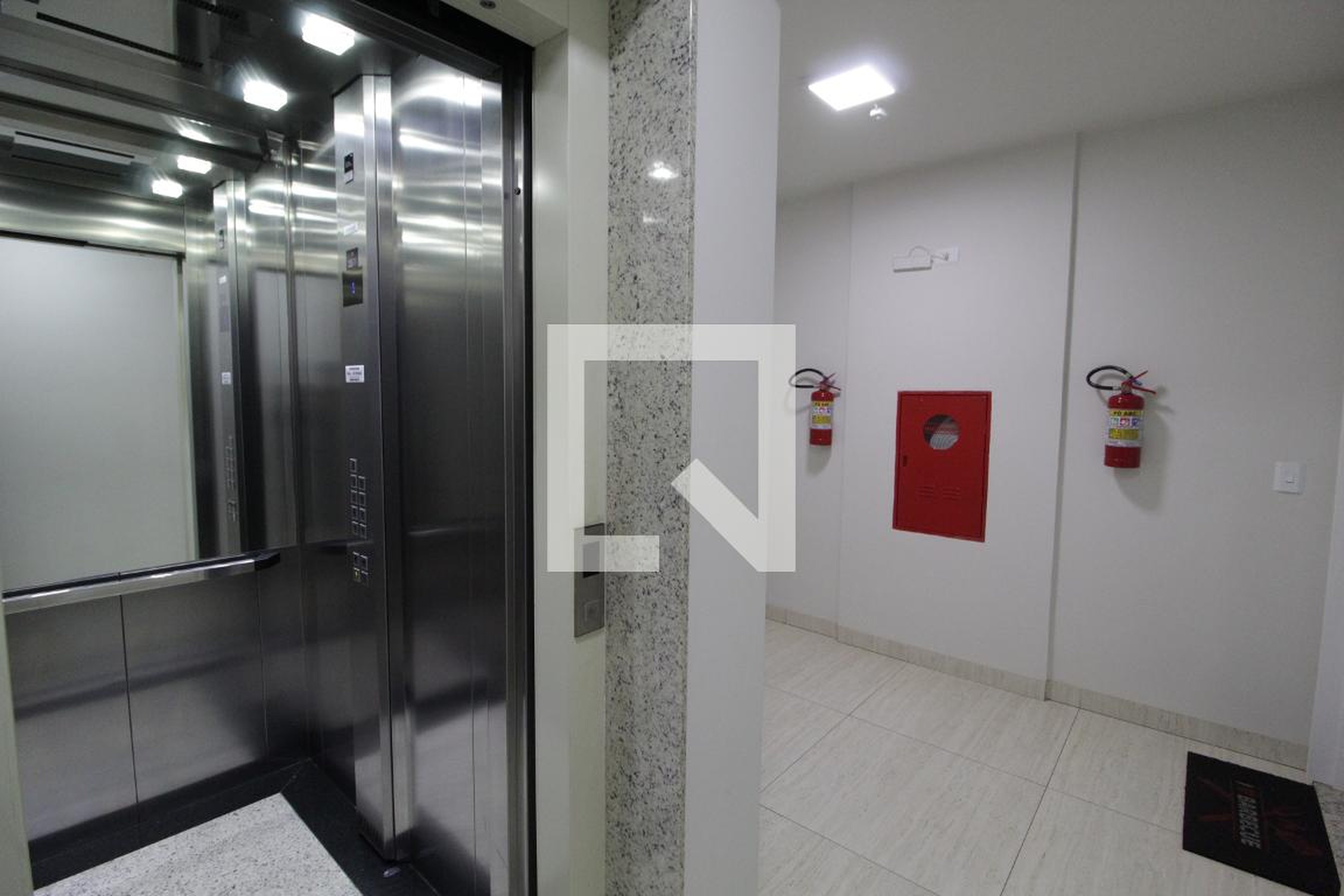 Elevador - Sollarium Residence