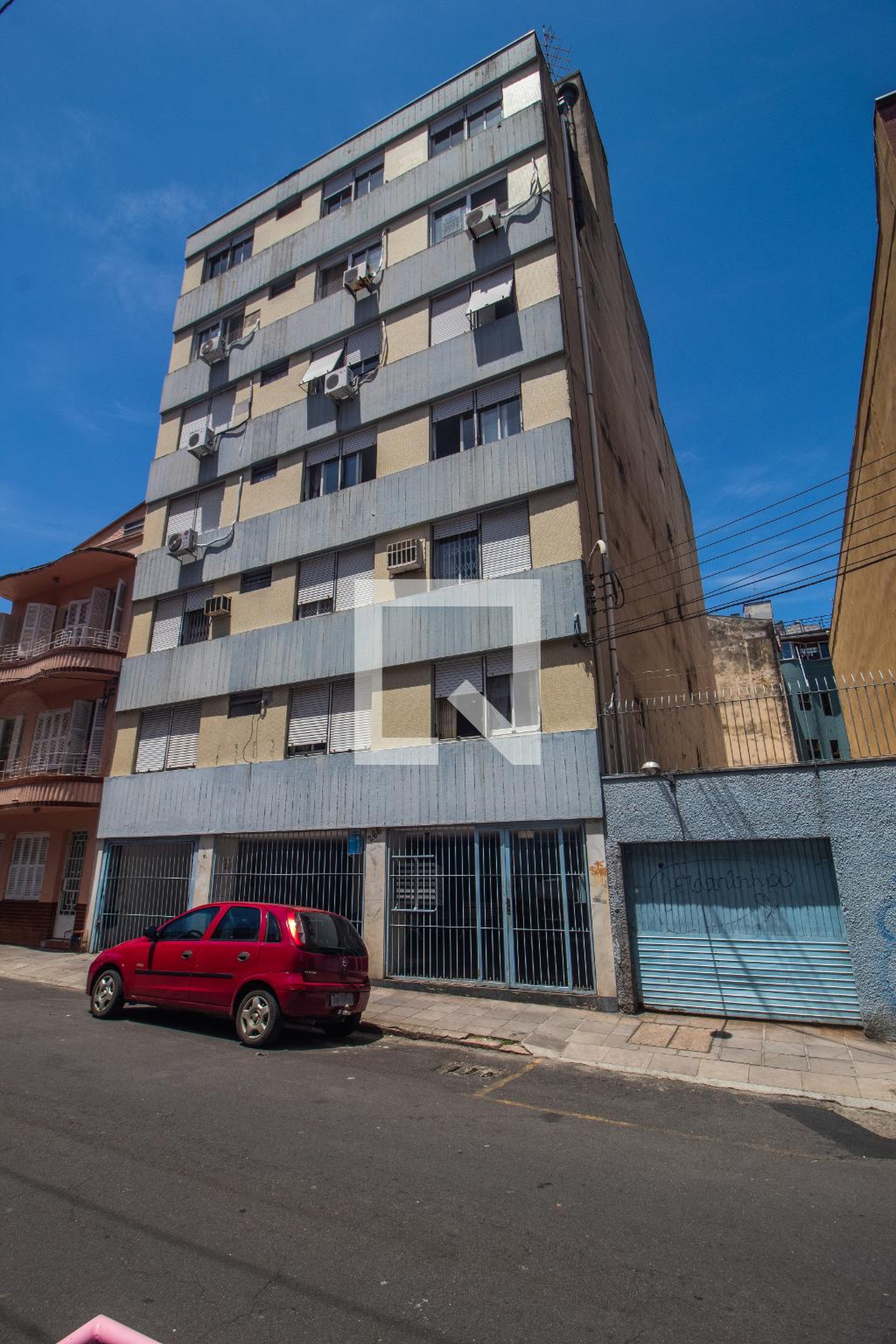 Fachada Edifício Ouro Preto