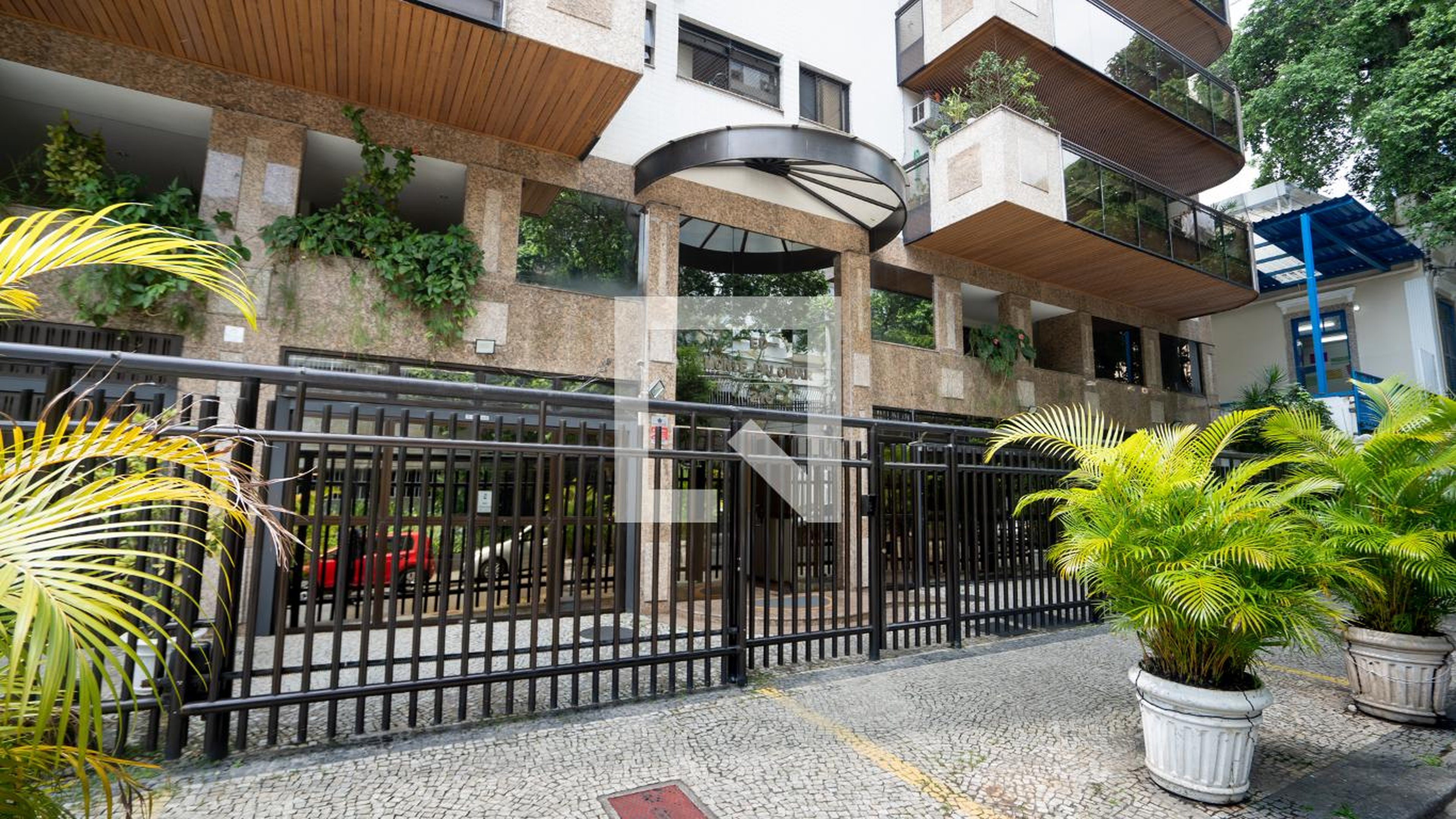 Fachada Edifício Monte Palomar