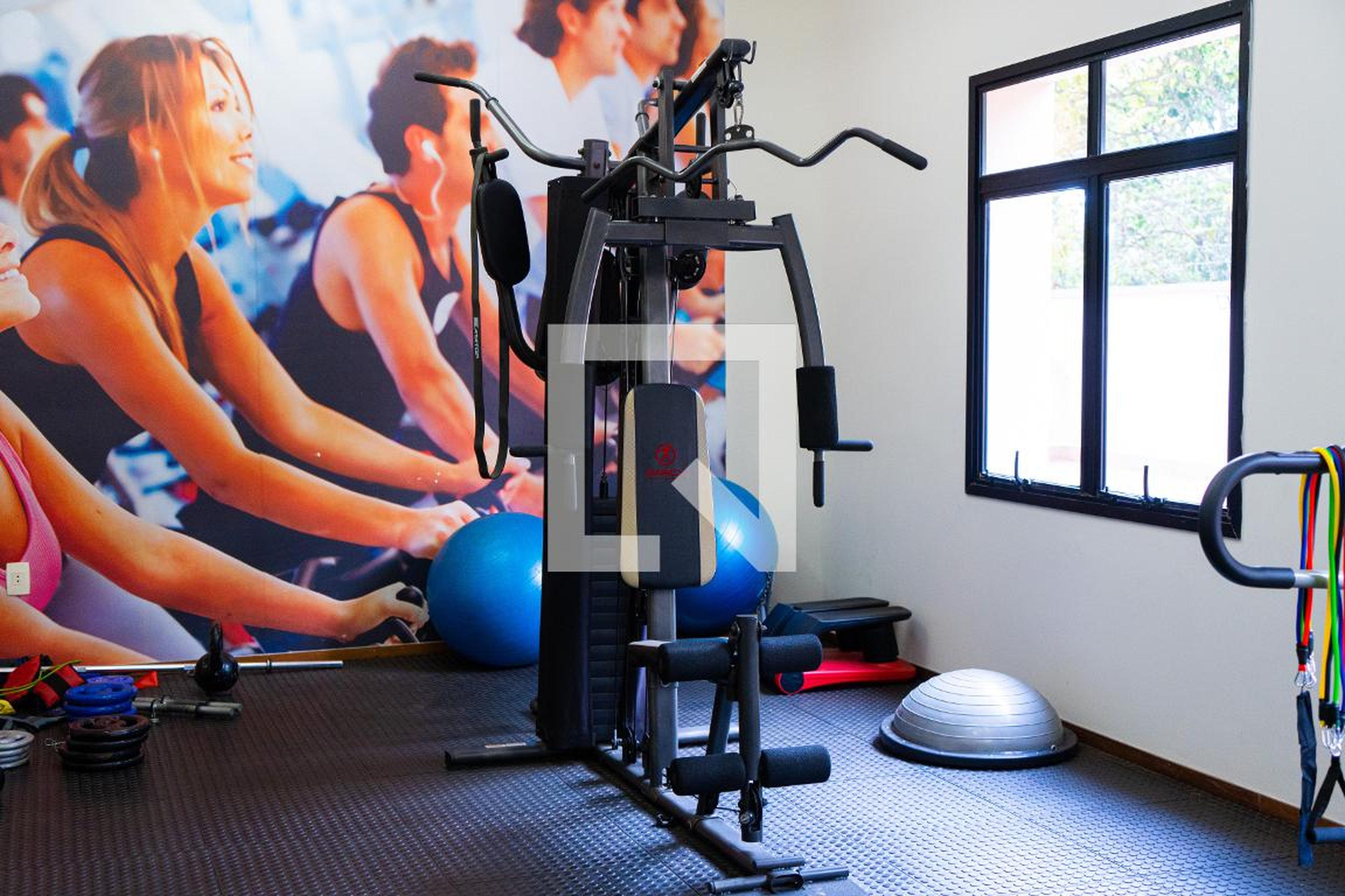 Academia - Maison Du Paradis