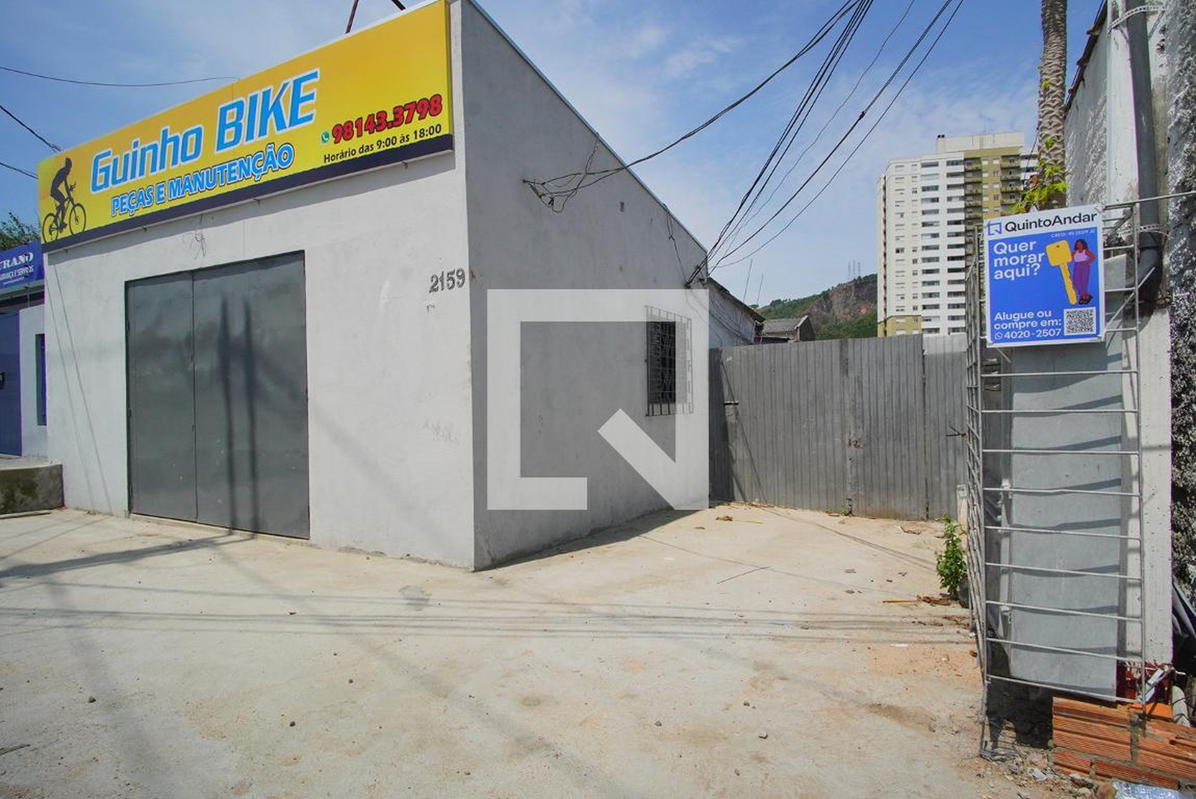 Fachada Condomínio em Avenida Antônio de Carvalho, 2159