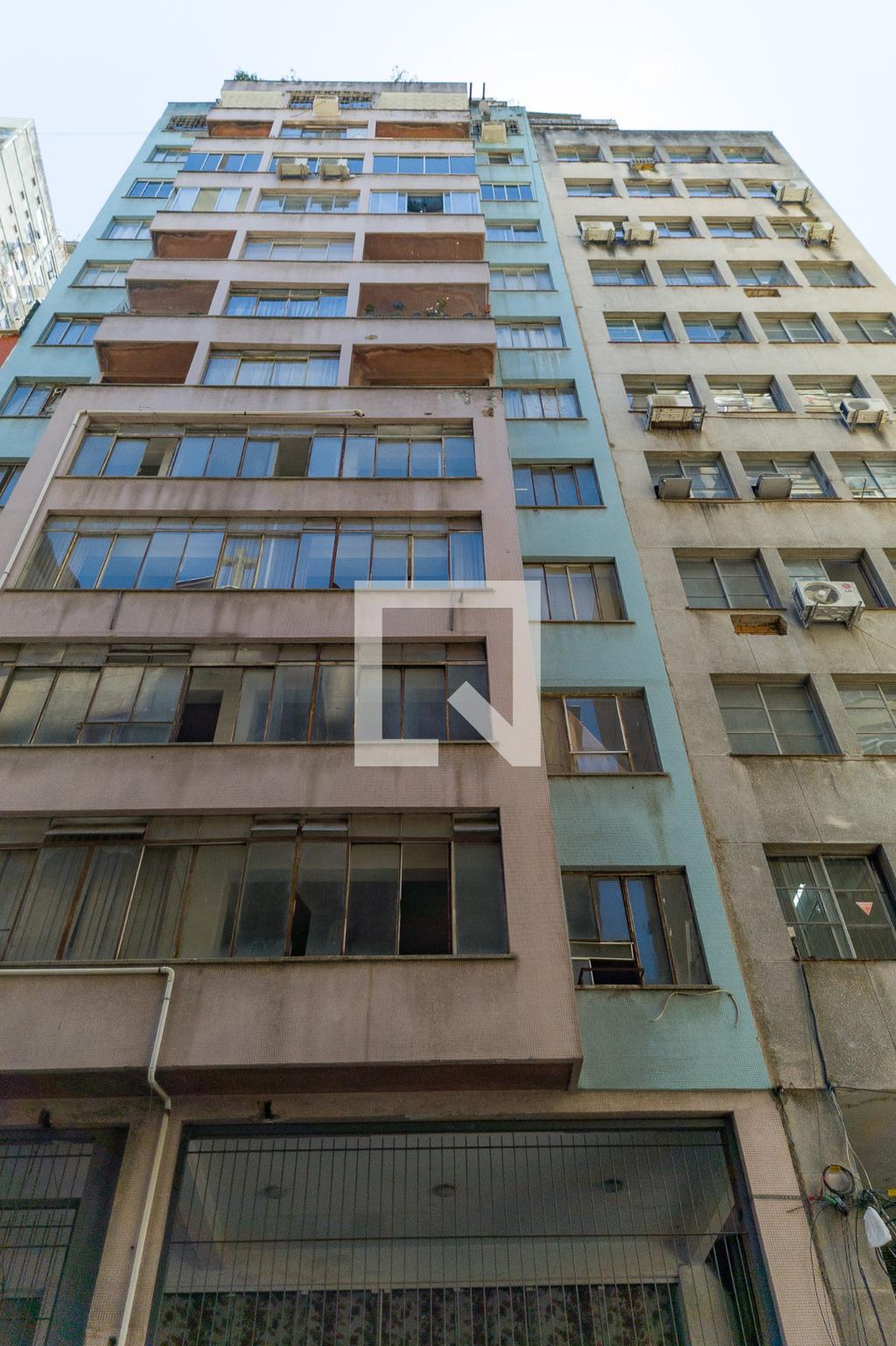 Fachada Edifício Oliveira Castro