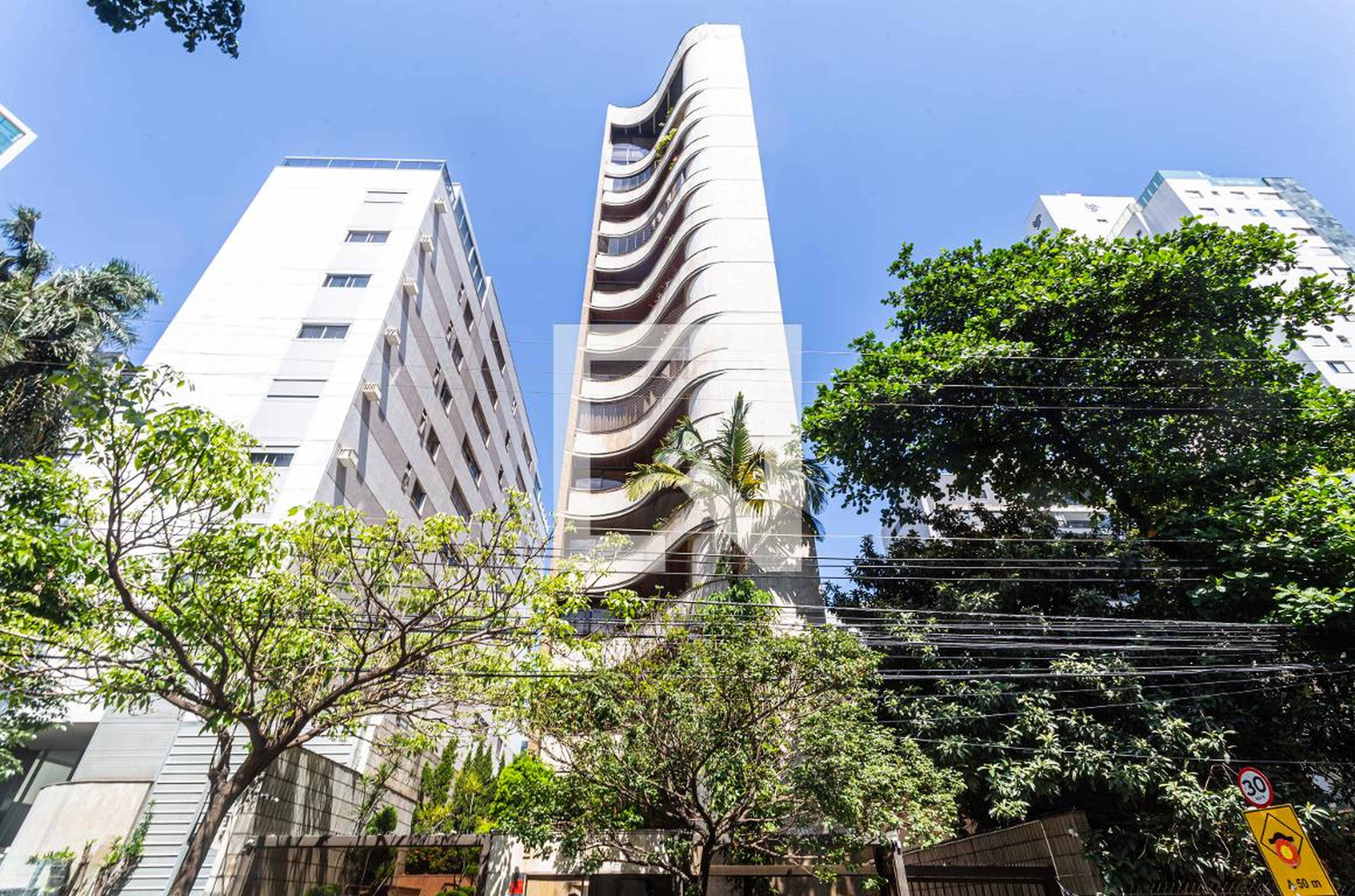 Fachada Edifício Premium