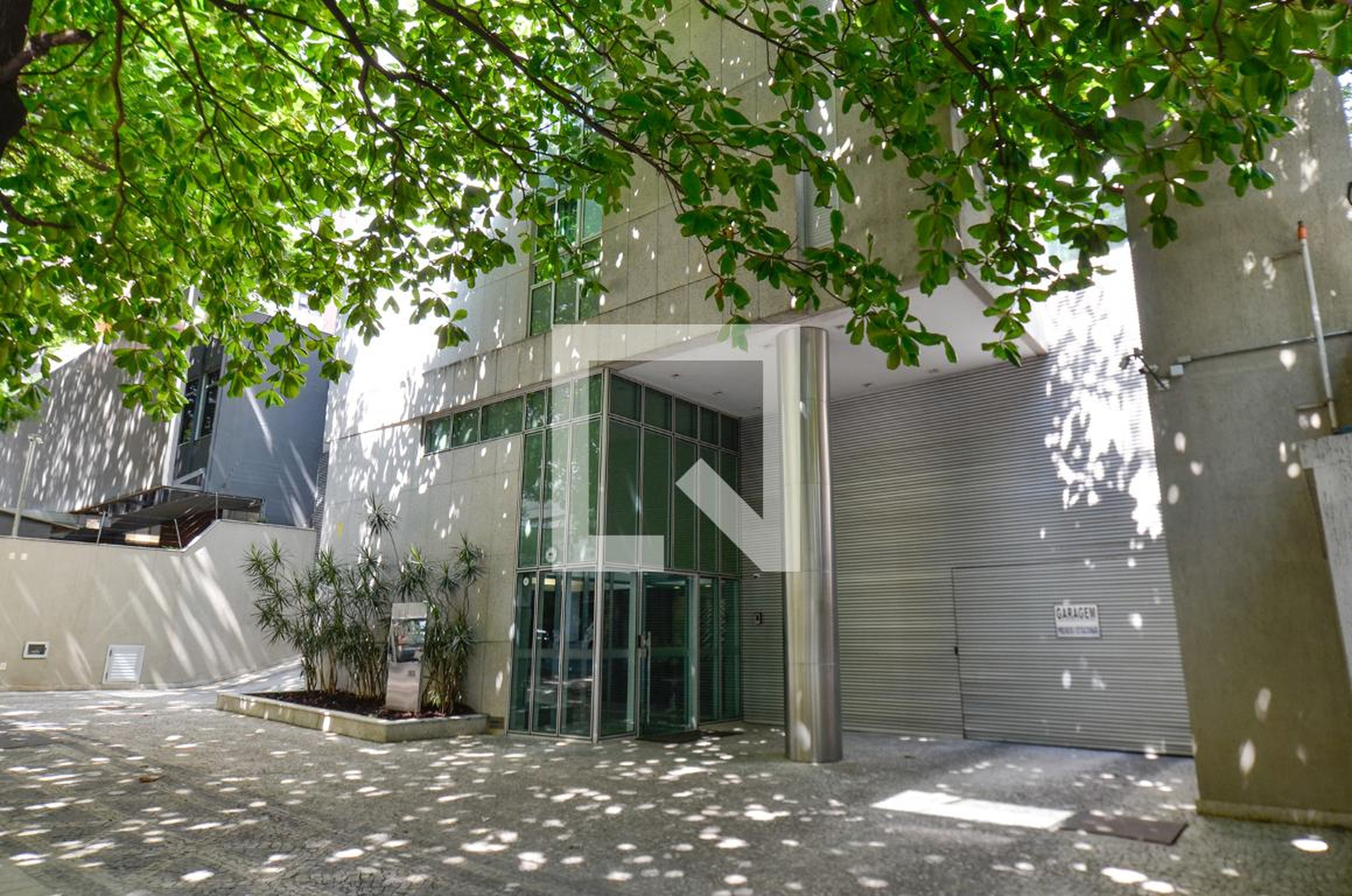 Fachada do predio Condomínio Privilege Lourdes