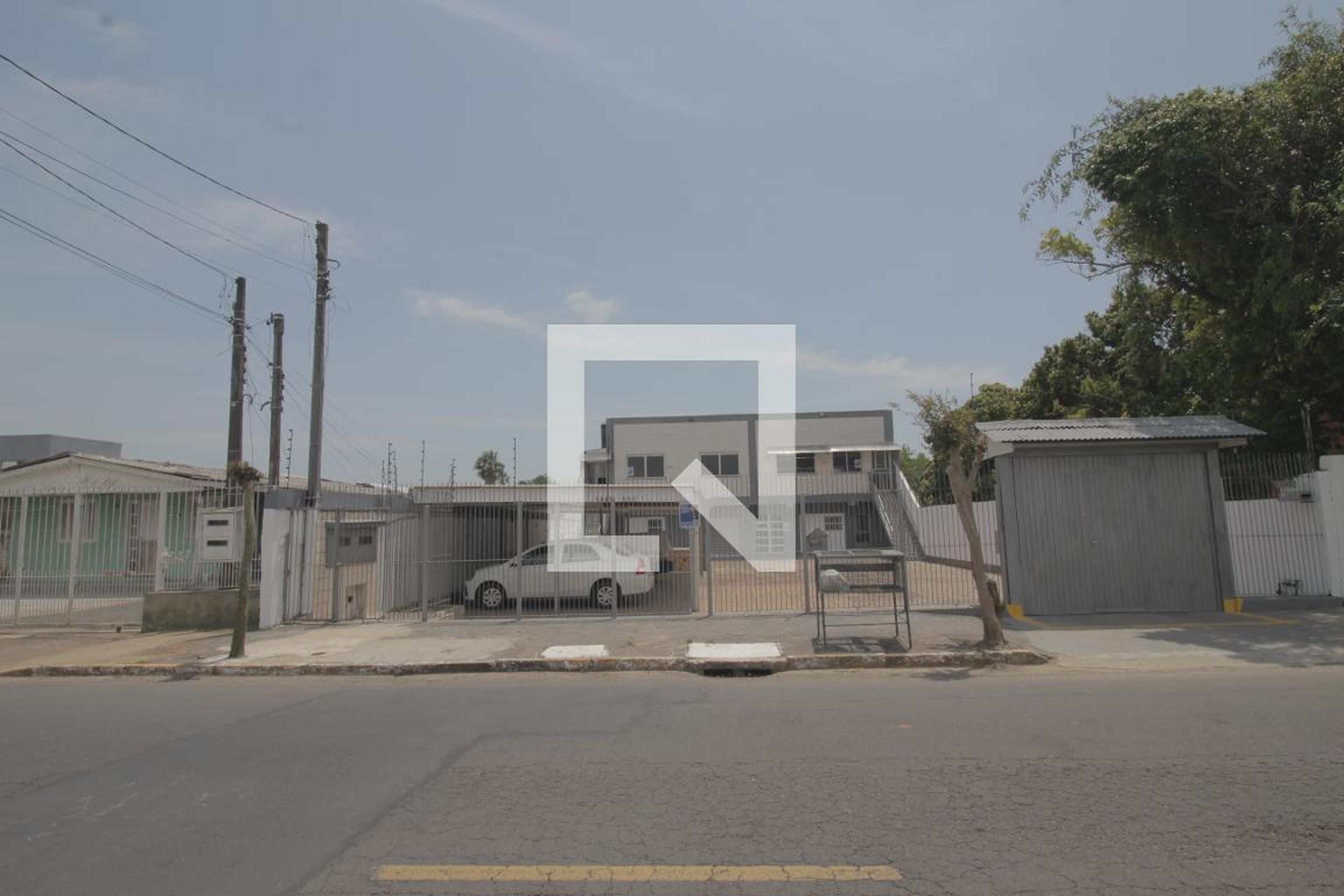 Fachada do Prédio Condomínio em Rua Florianópolis, 1431