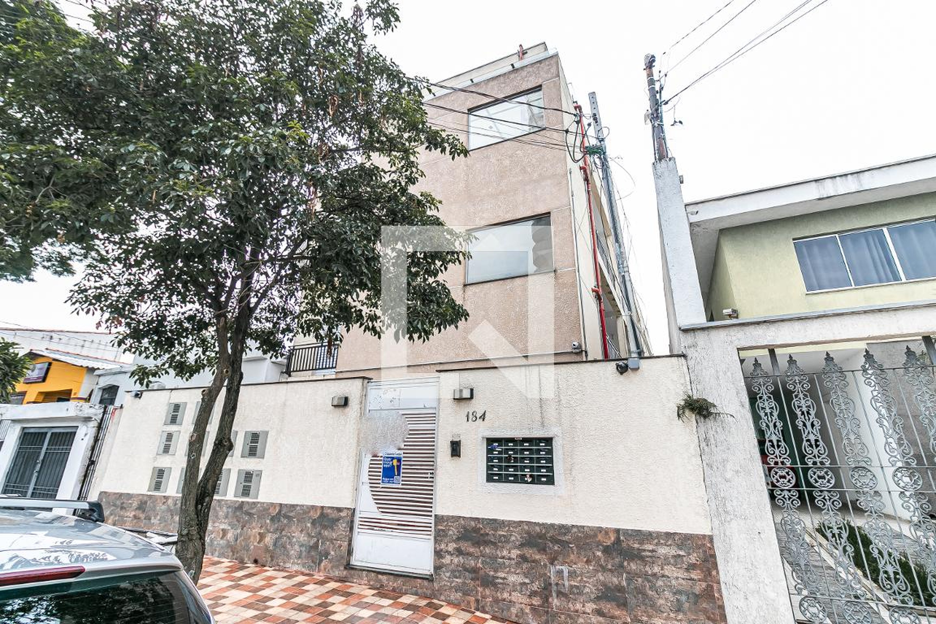 Fachada Condomínio em Rua Antônio de Souza Campos, 178