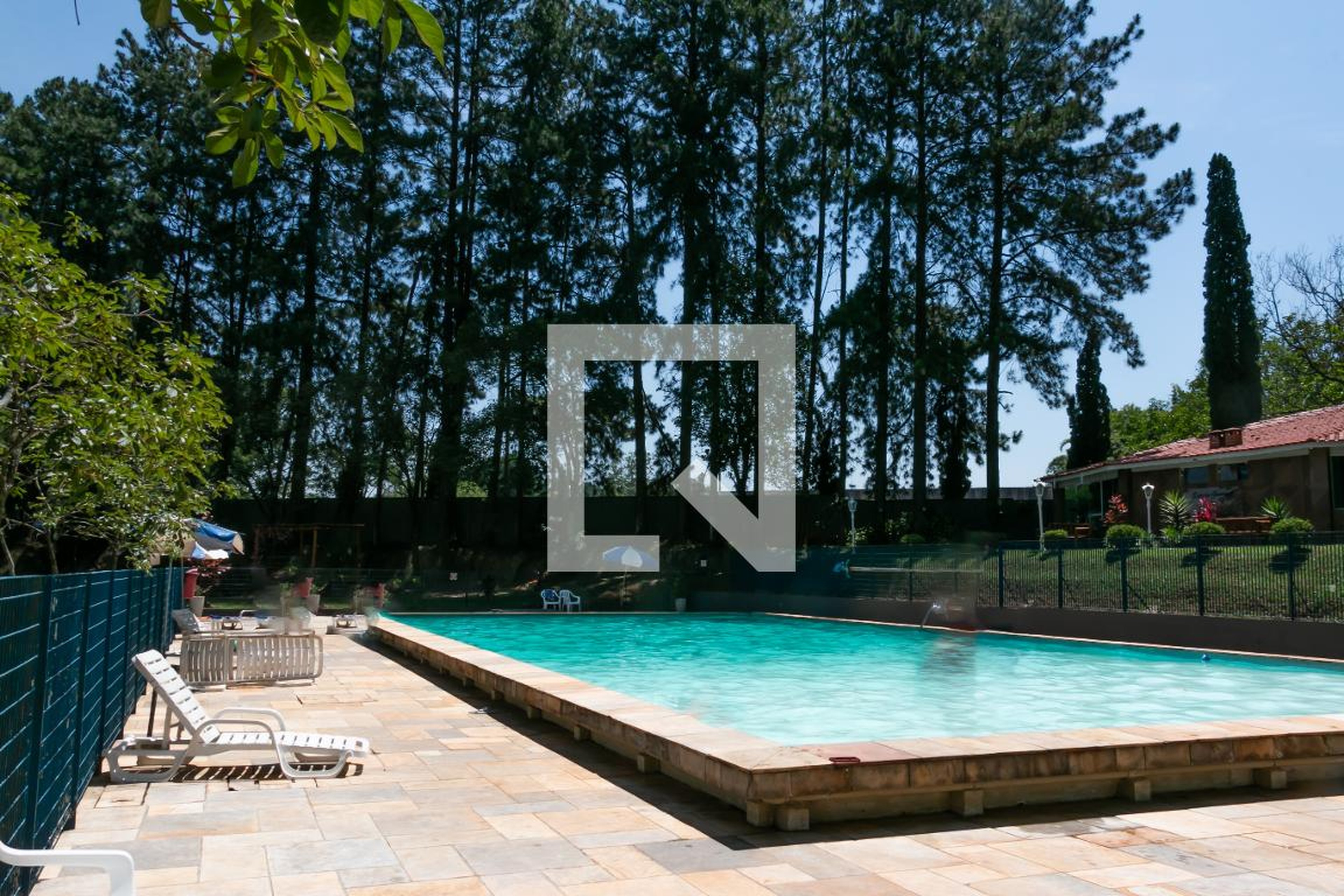 Piscina - Edifício Guapira