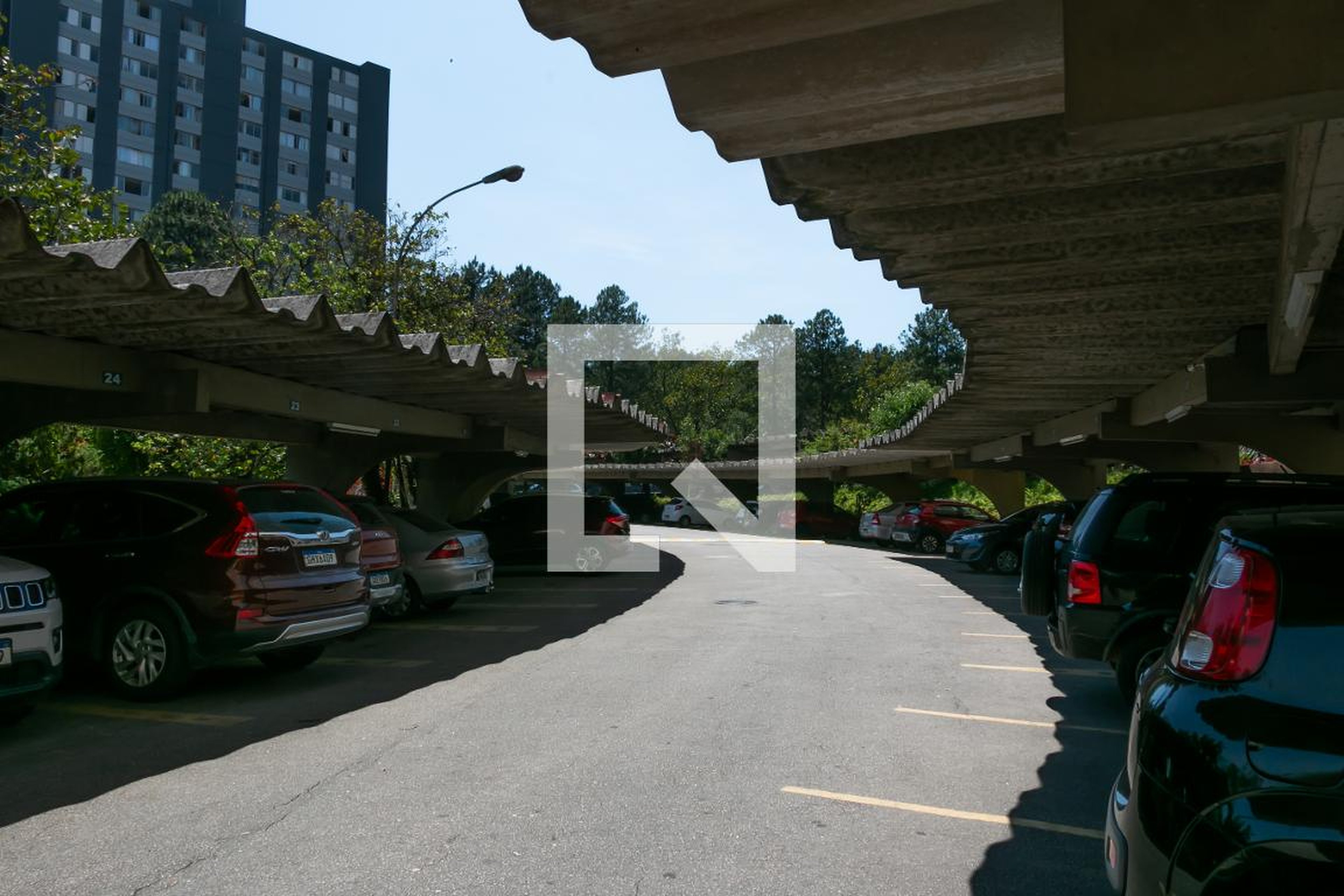 Estacionamento - Edifício Guapira