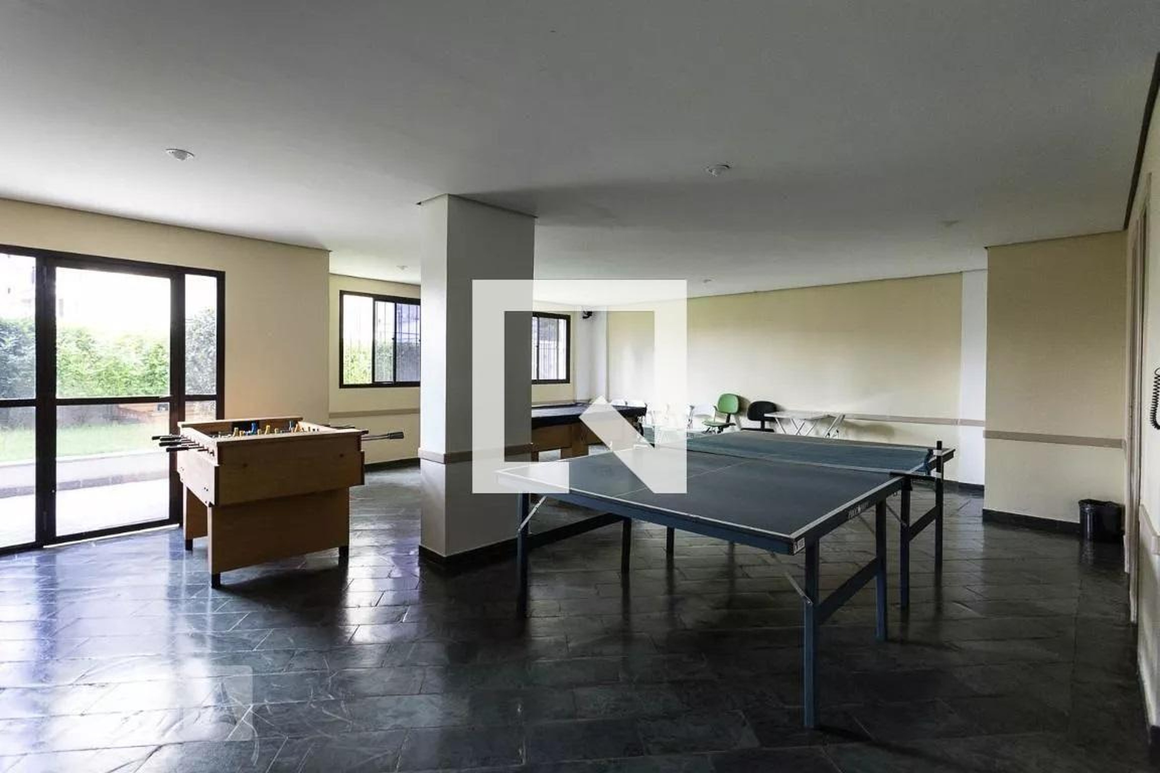 Sala de Jogos - Maison Place Etoile