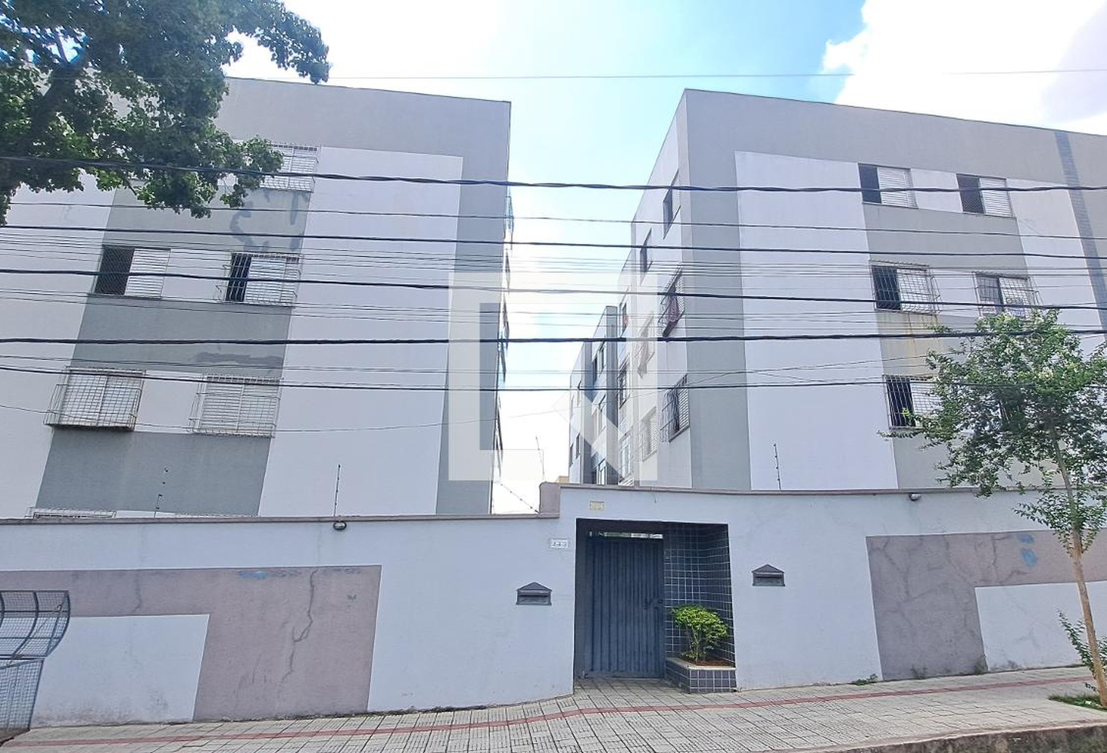 Fachada Edifício Arnaldo Colombarolli