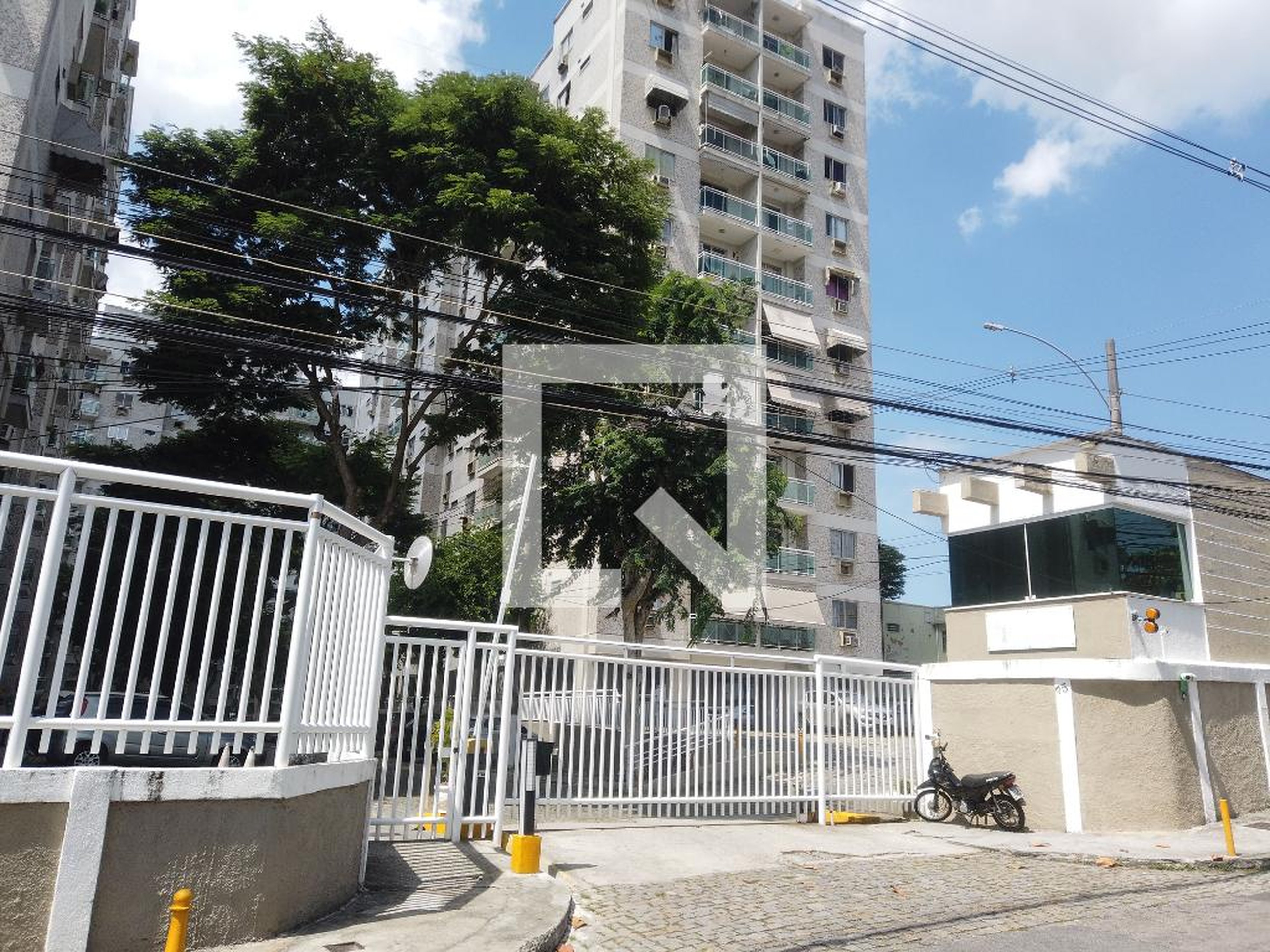 Fachada do Condomínio Residencial Cabo Calderaro