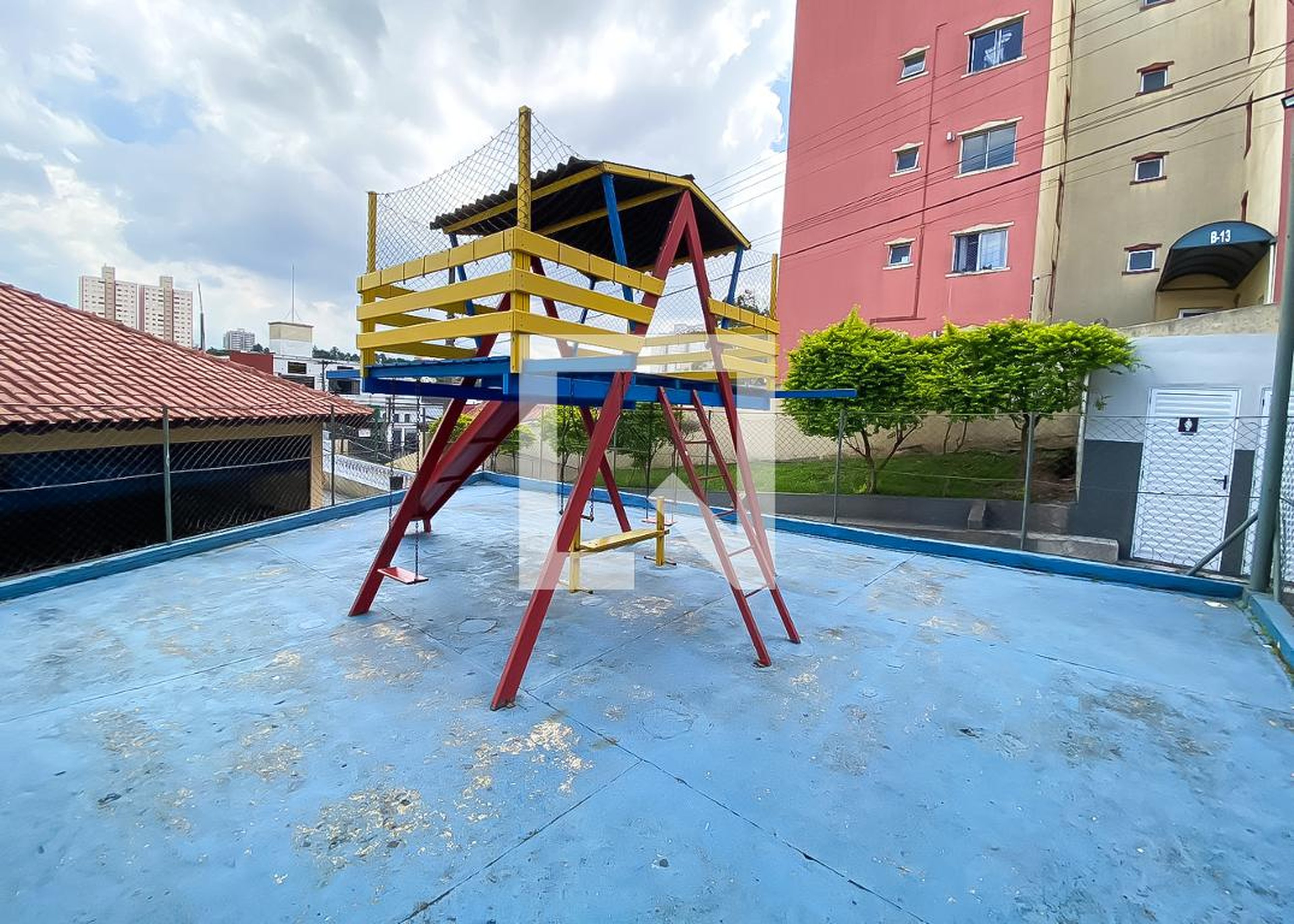 Playground - Arco-Íris