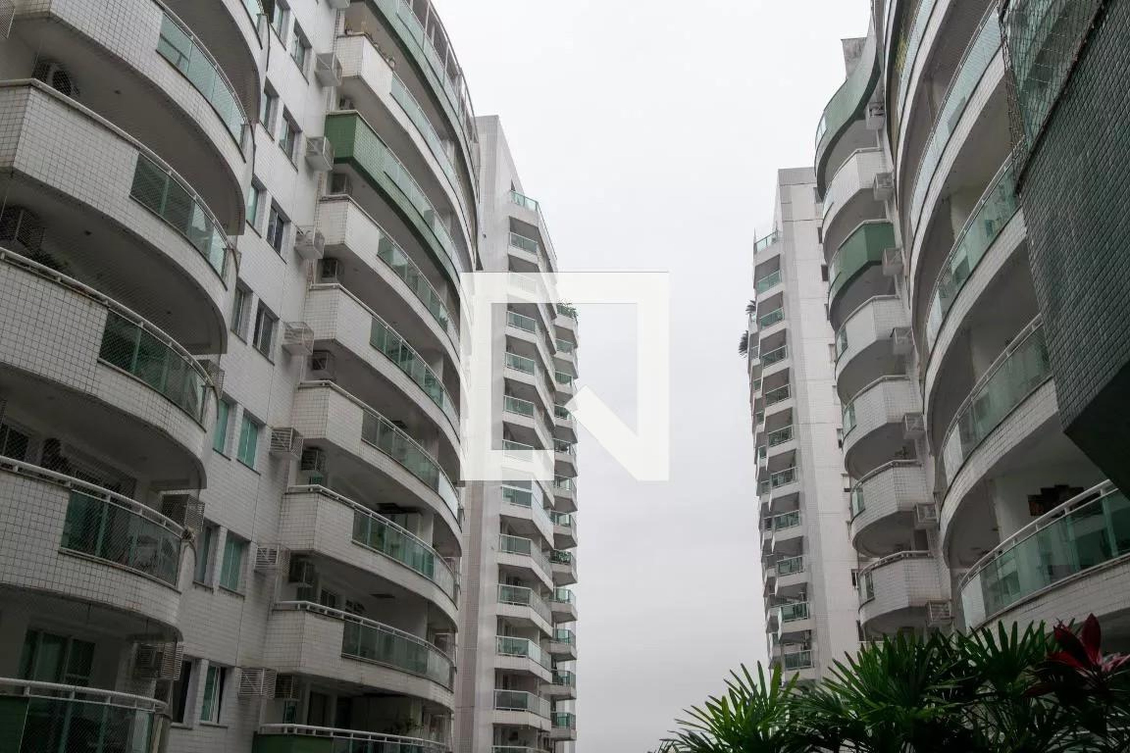 Condomínio - Edifício Ana Neri