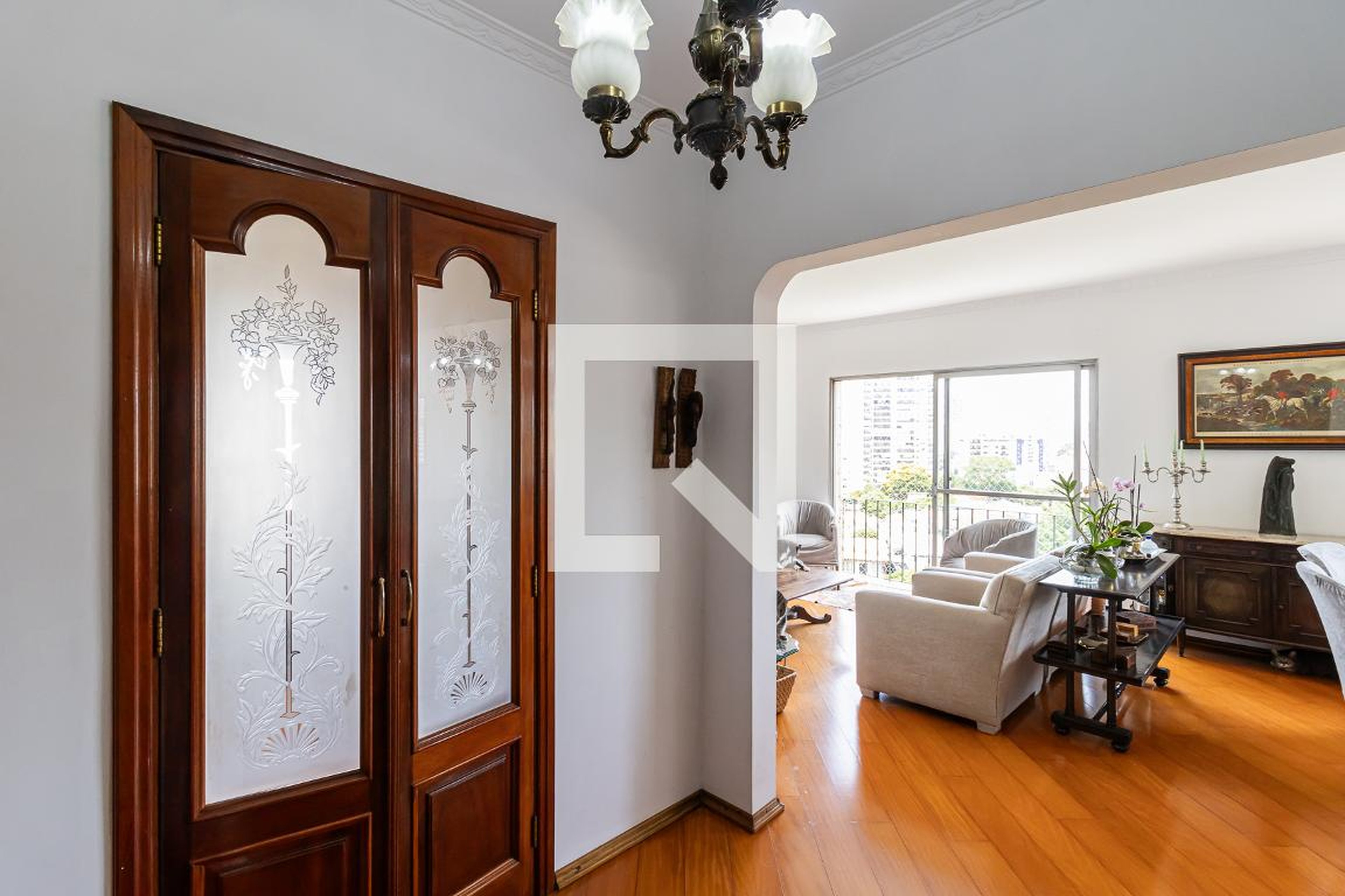 Entrada - Luiz Jorge Ribeiro