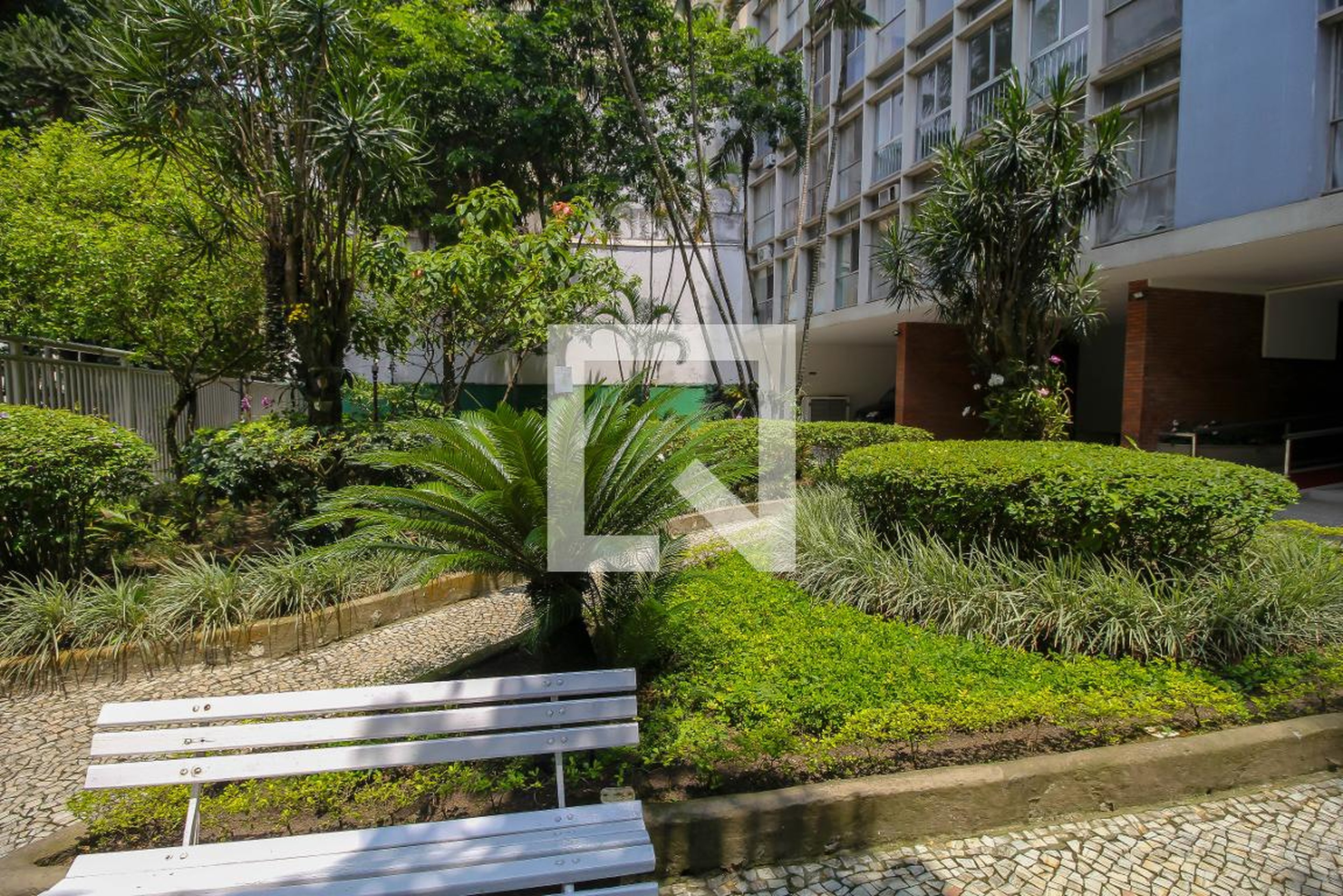 Área Externa - Edifício Rainha Dona Amélia