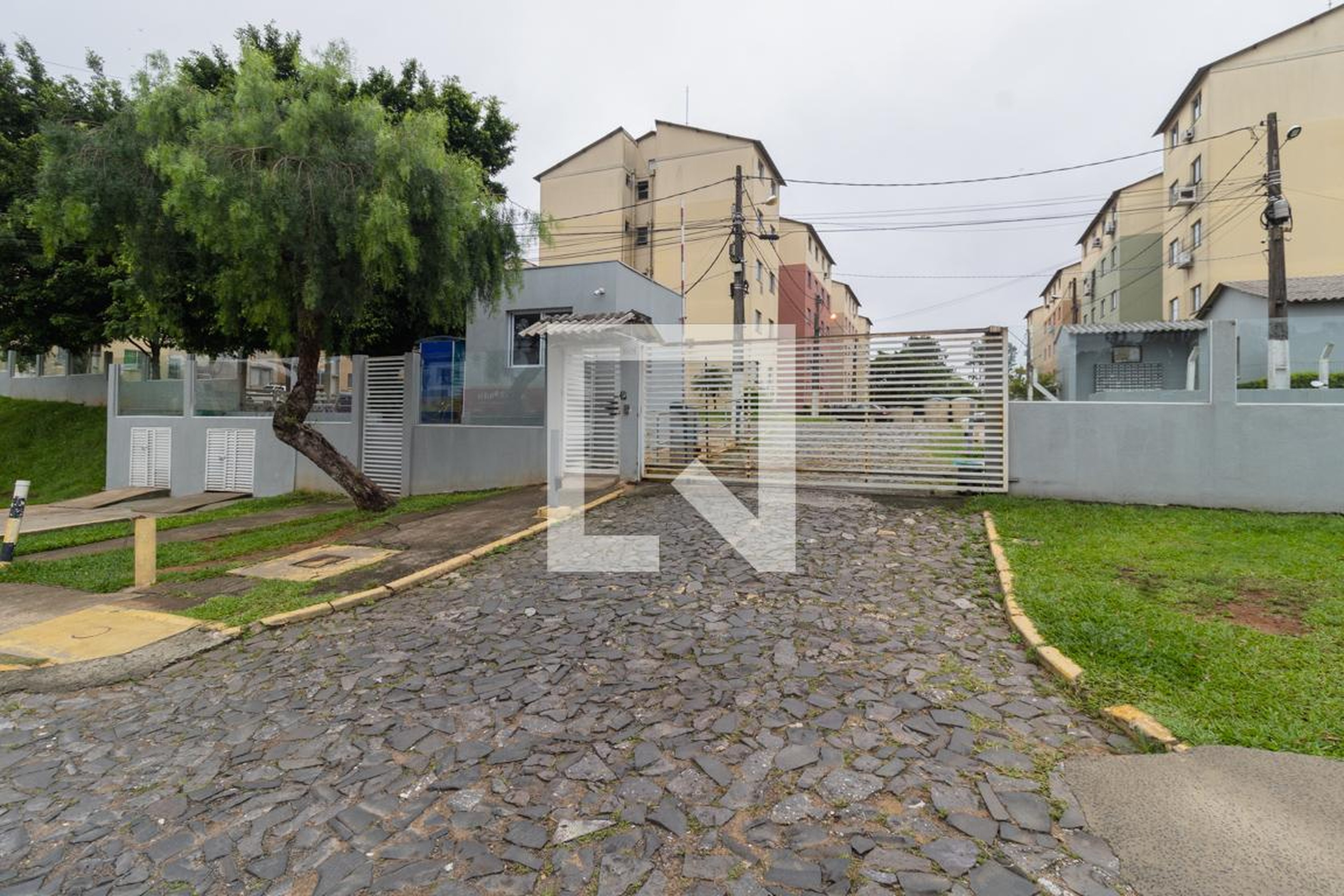 Fachada do condomínio Condomínio Olaria