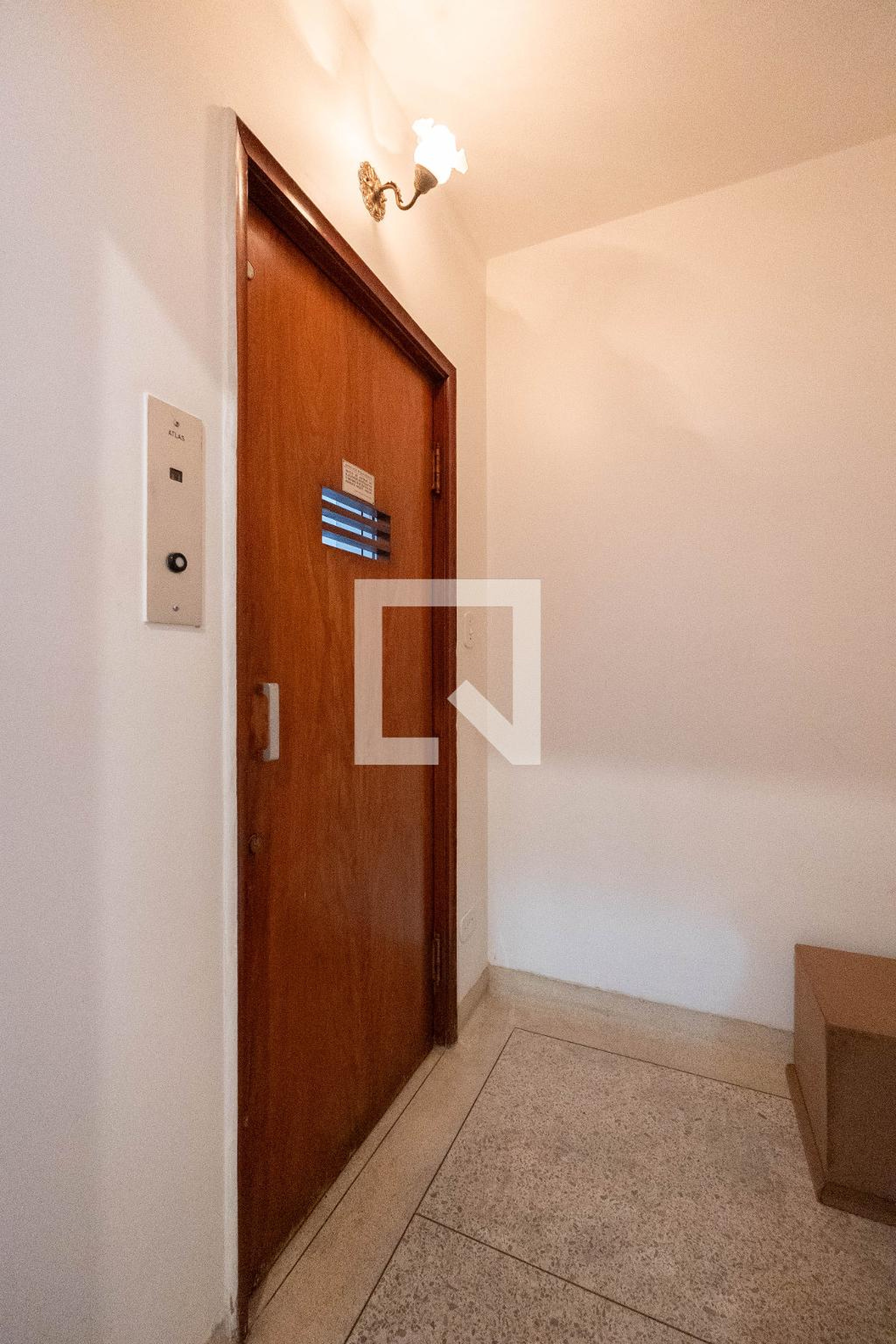 Hall de entrada Condomínio La Martha