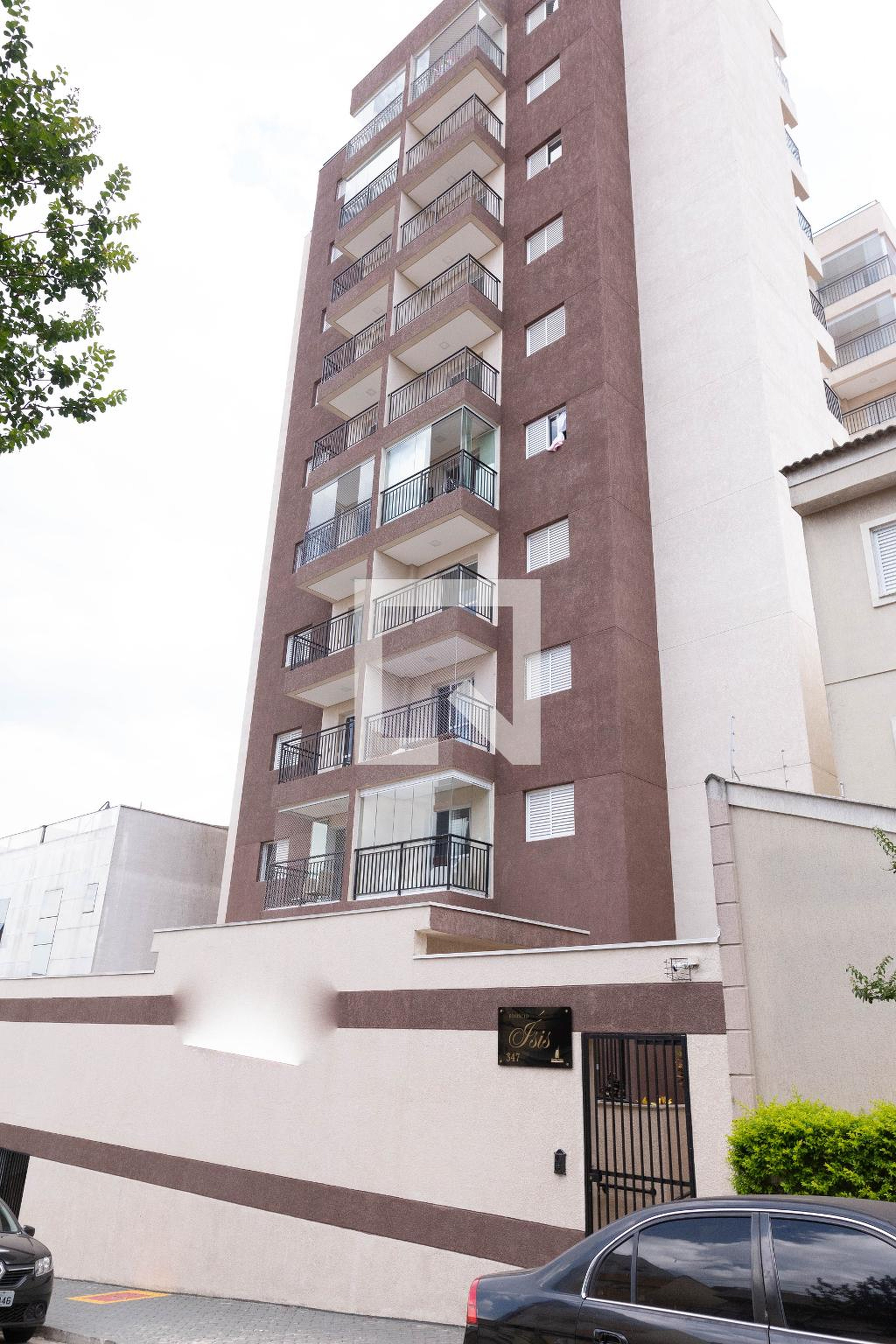 Área externa - Isis