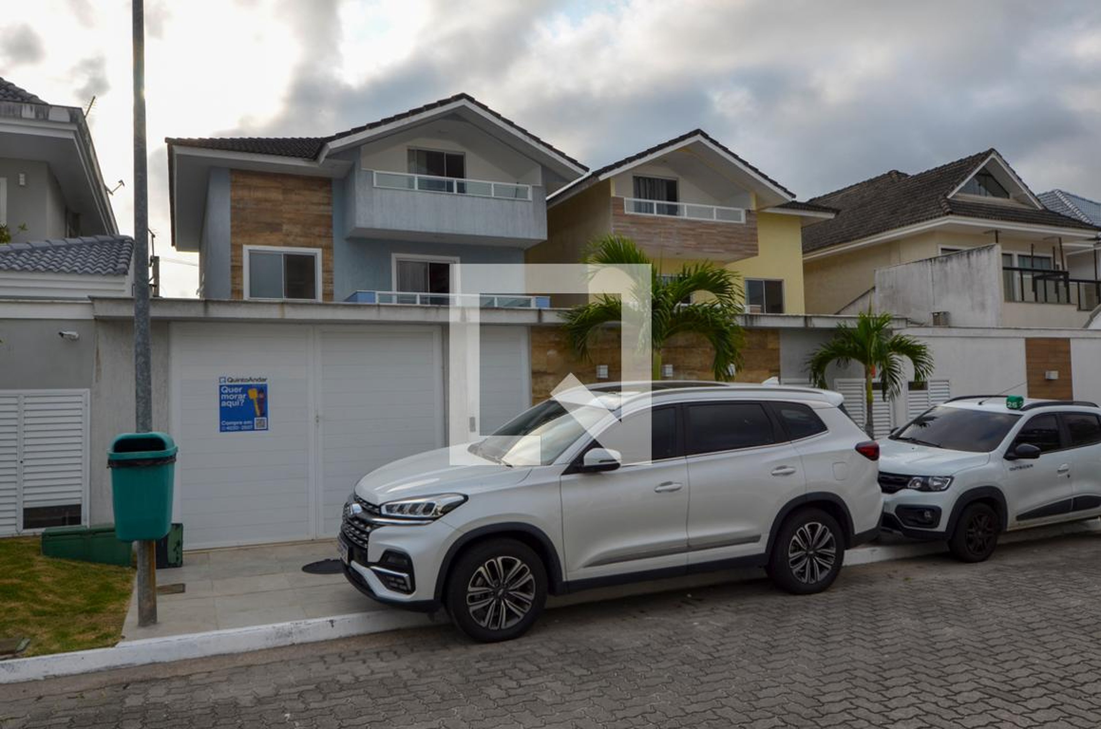 Fachada Condomínio em Rua Fritz Utzeri, 103