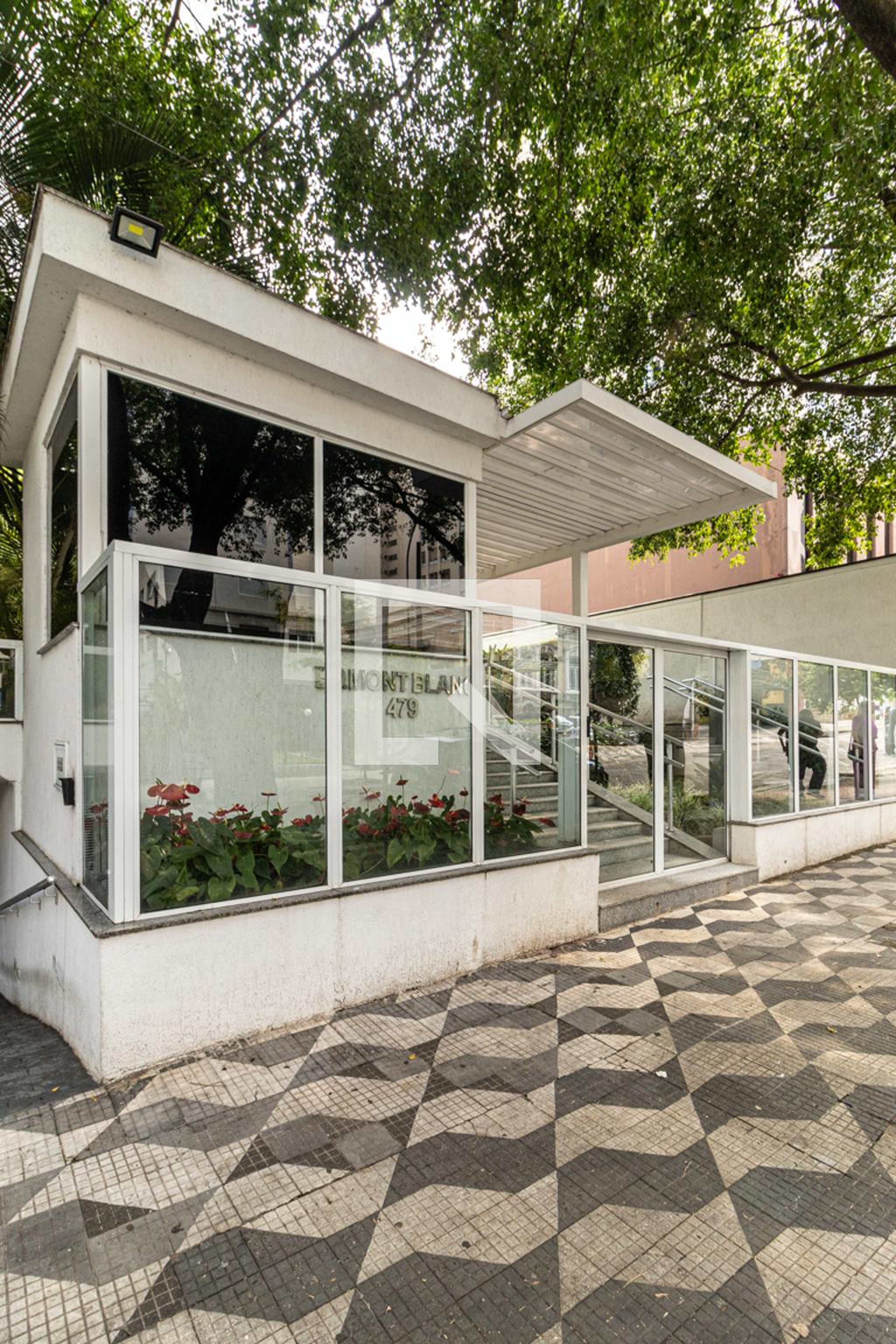 Portaria - Edifício Show (Mont Blanc)