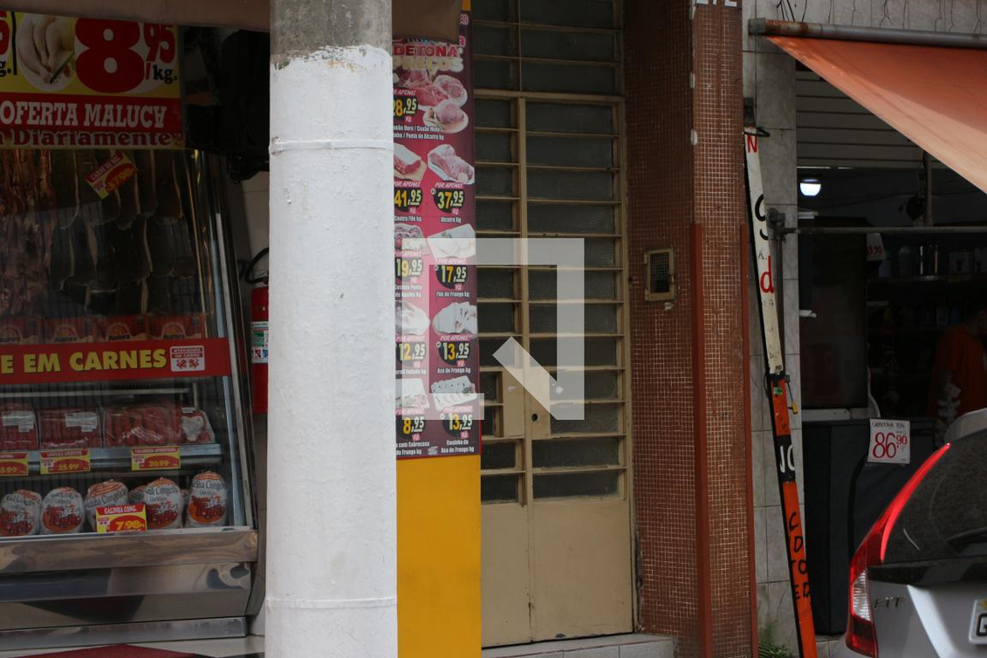 Fachada Condomínio em Rua Antônio de Barros, 272