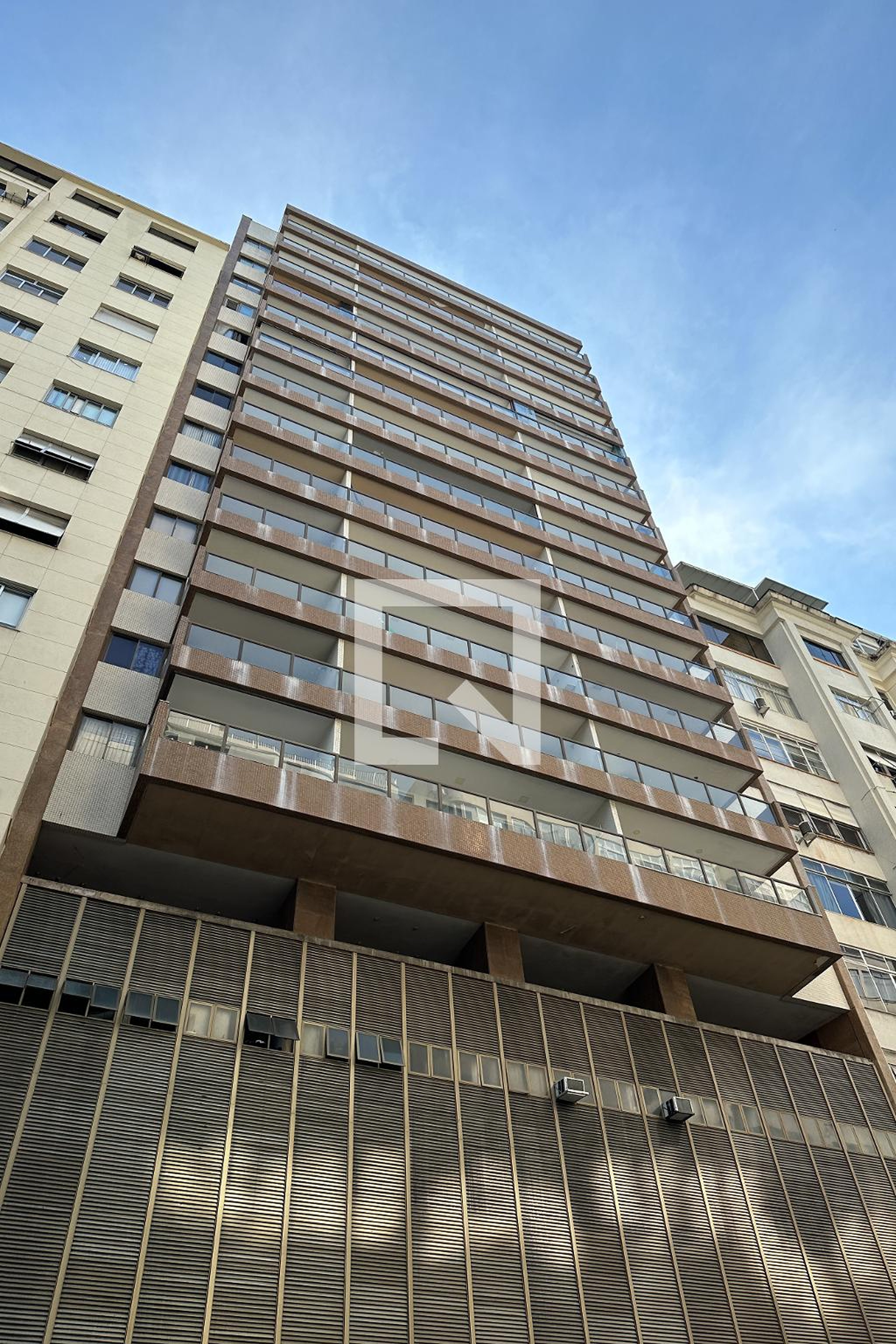 Fachada Condomínio Atlântico Service Flats