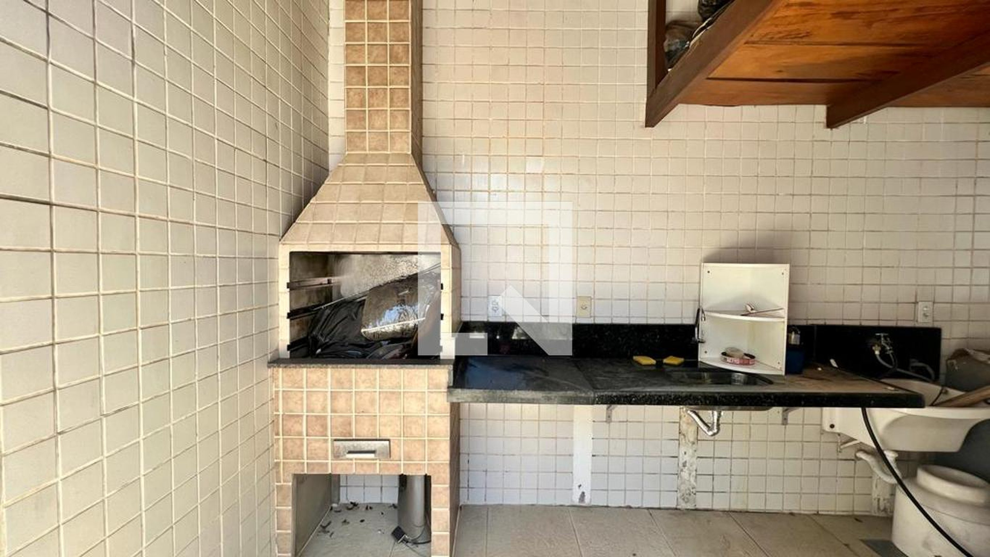 Espaço Gourmet Condomínio em Rua Castelo de Amieira, 52