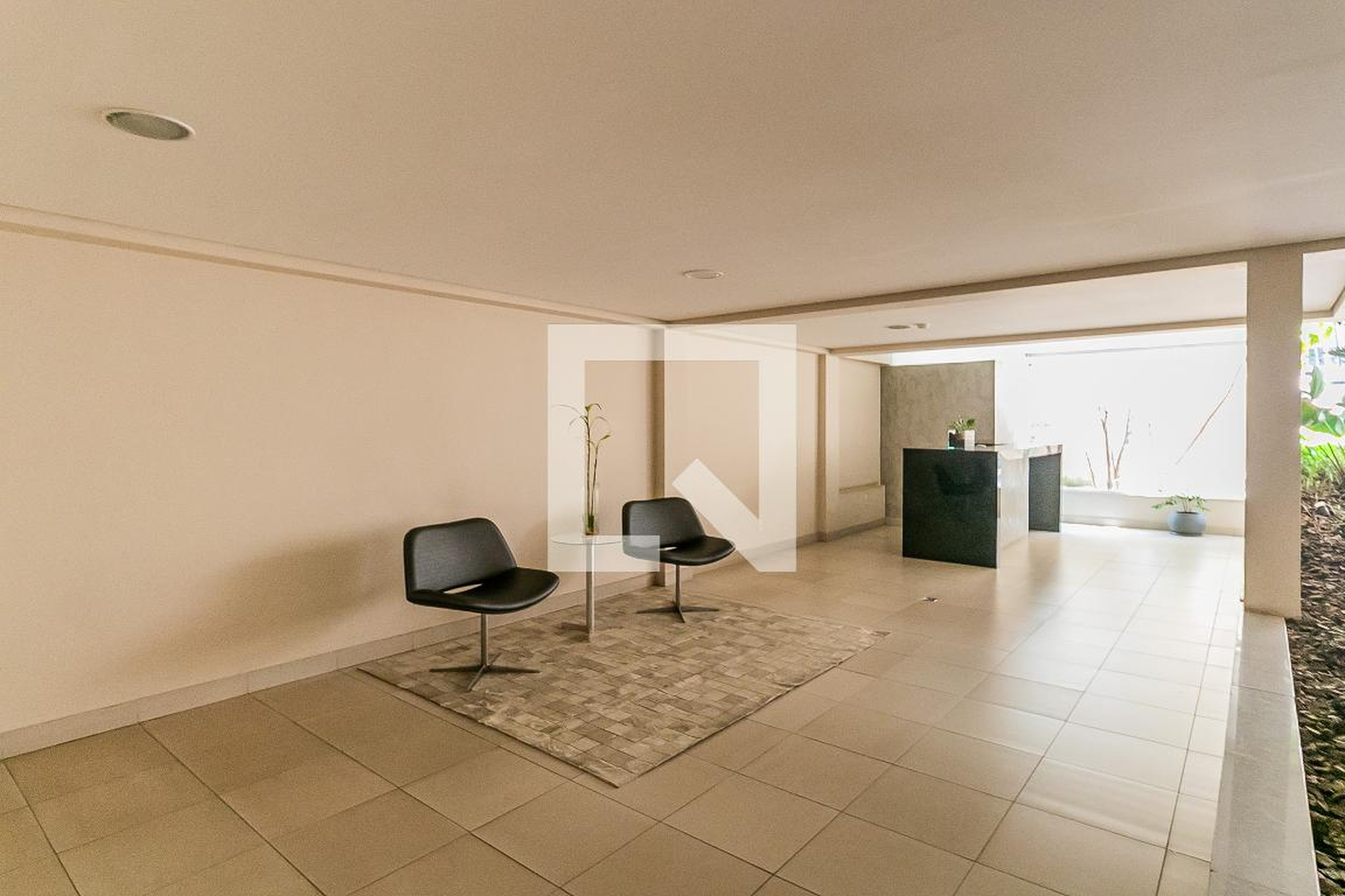 Hall de Entrada - Ed. Vila Sovoye