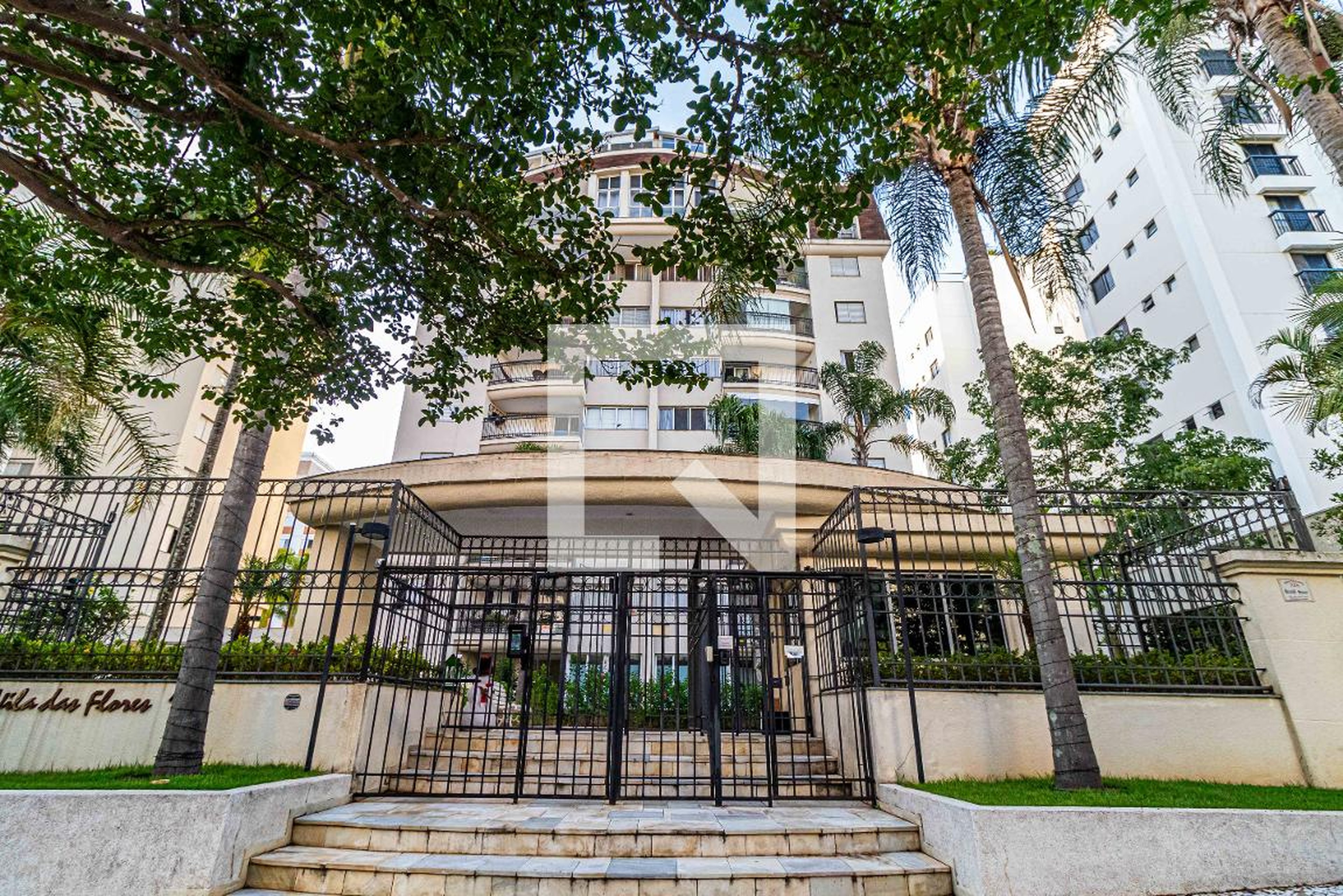 Fachada Condomínio Vila das Flores