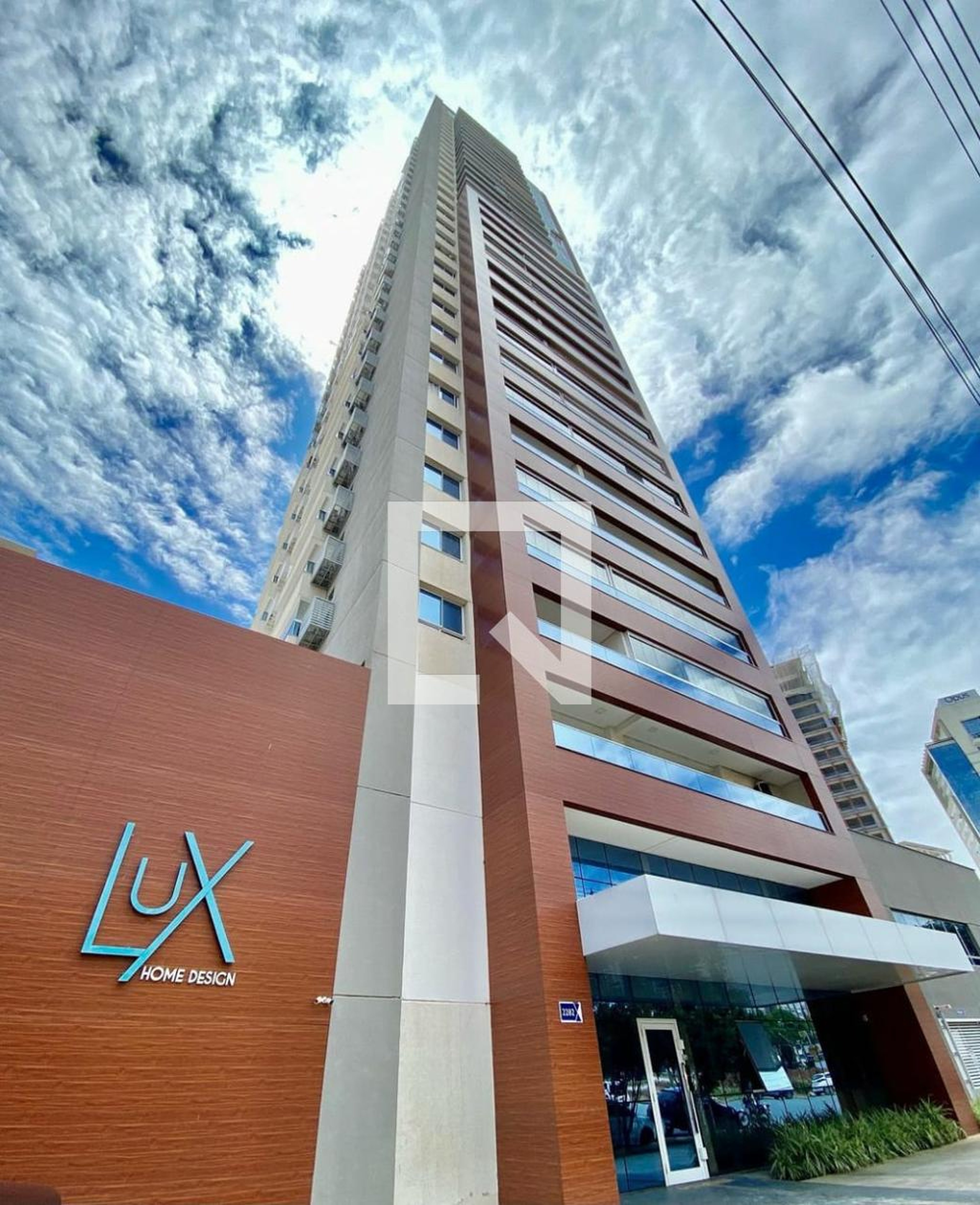 Fachada Condomínio Lux Home Design