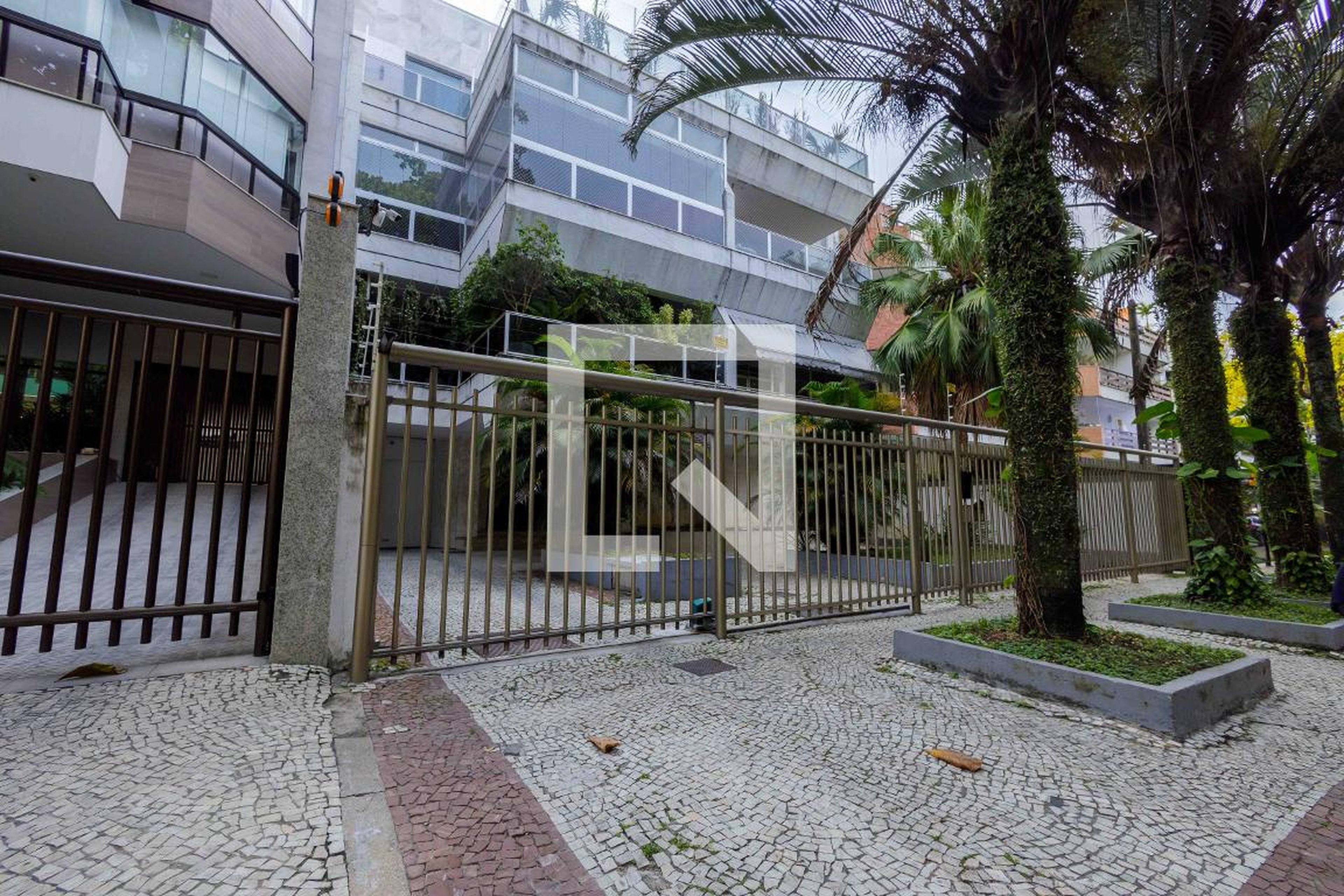 Fachada Edifício Solar da Barra