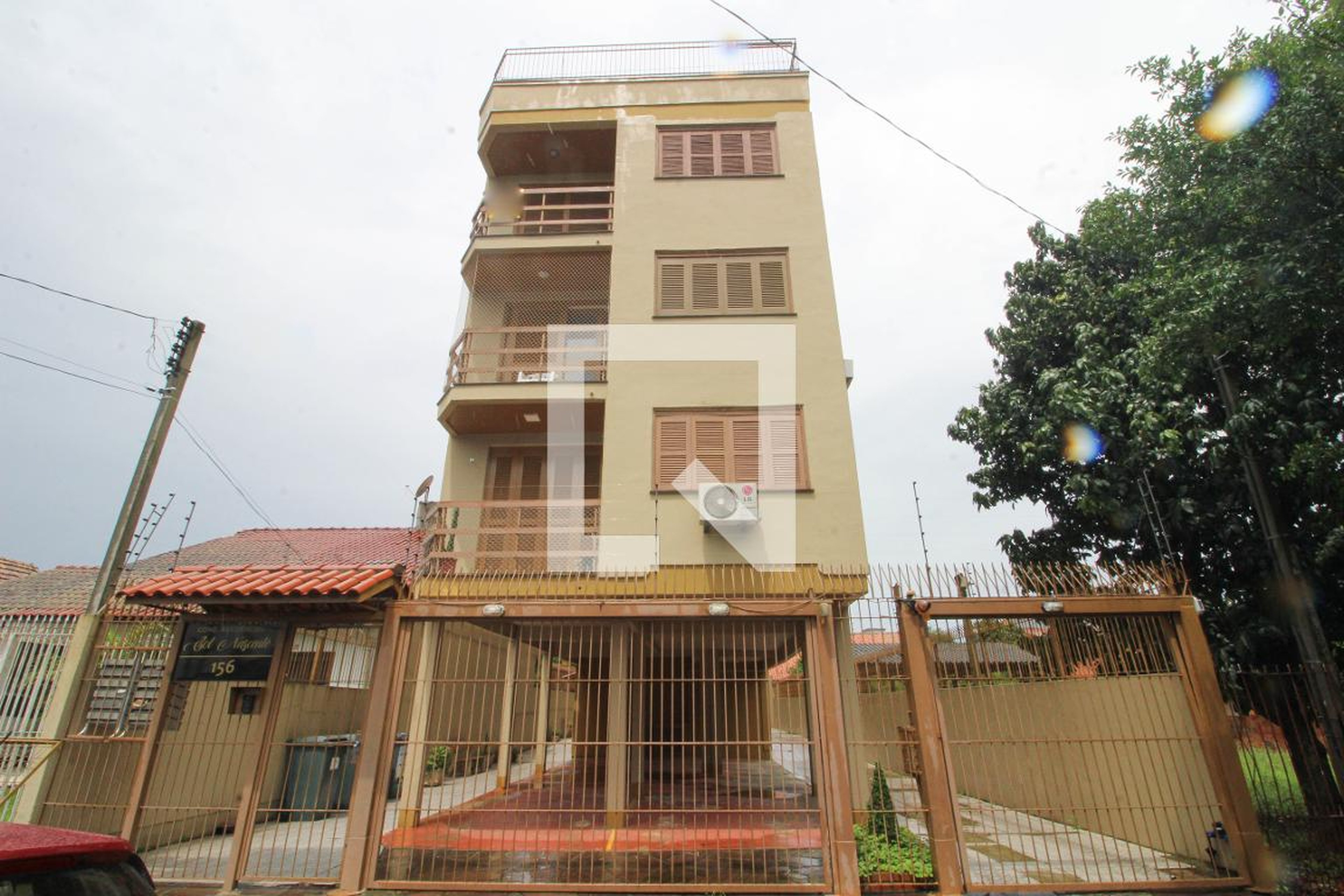 Fachada Condomínio em Rua Quinze de Novembro, 156