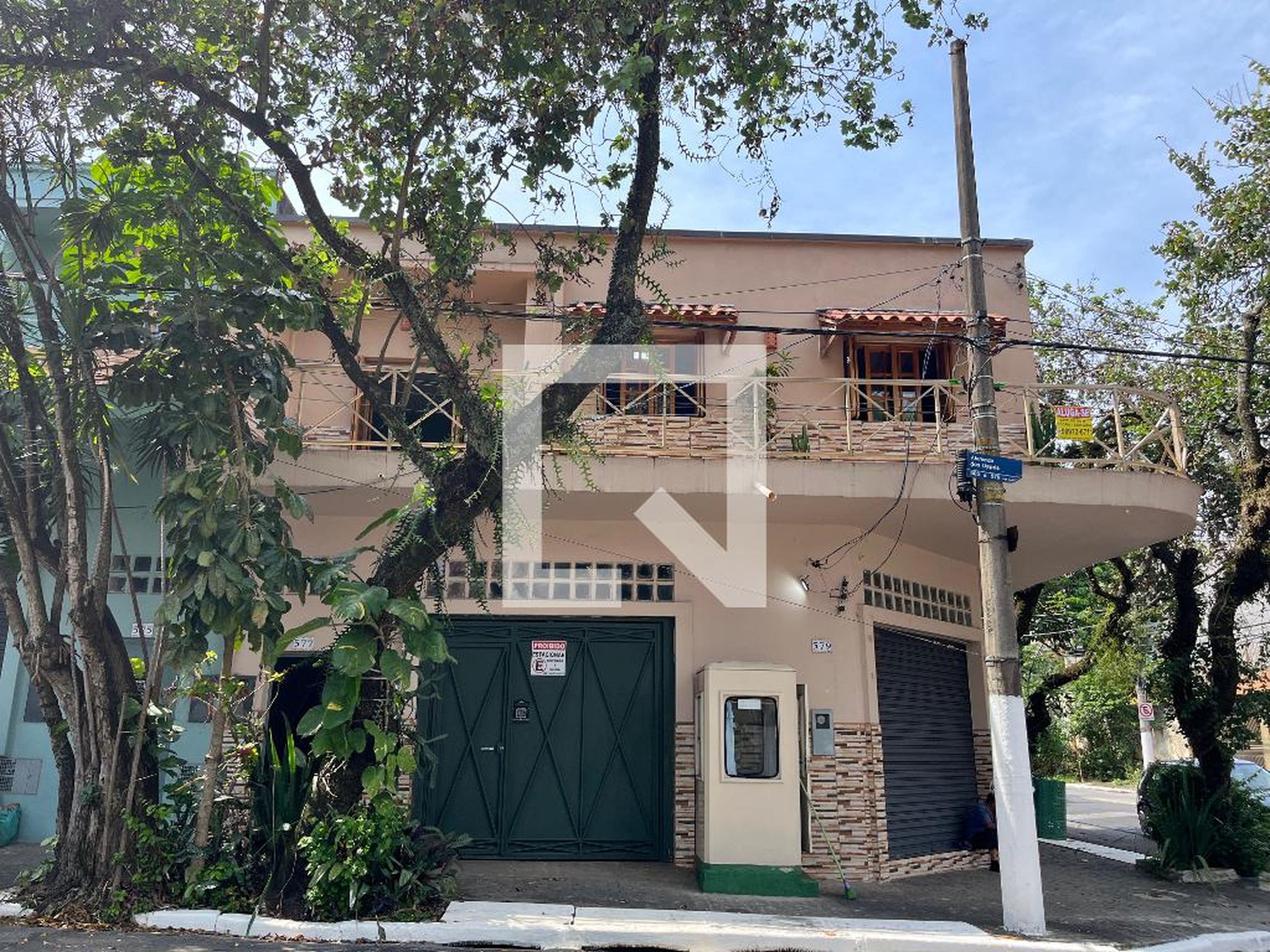 Fachada Condomínio em Alameda dos Uapês, 577