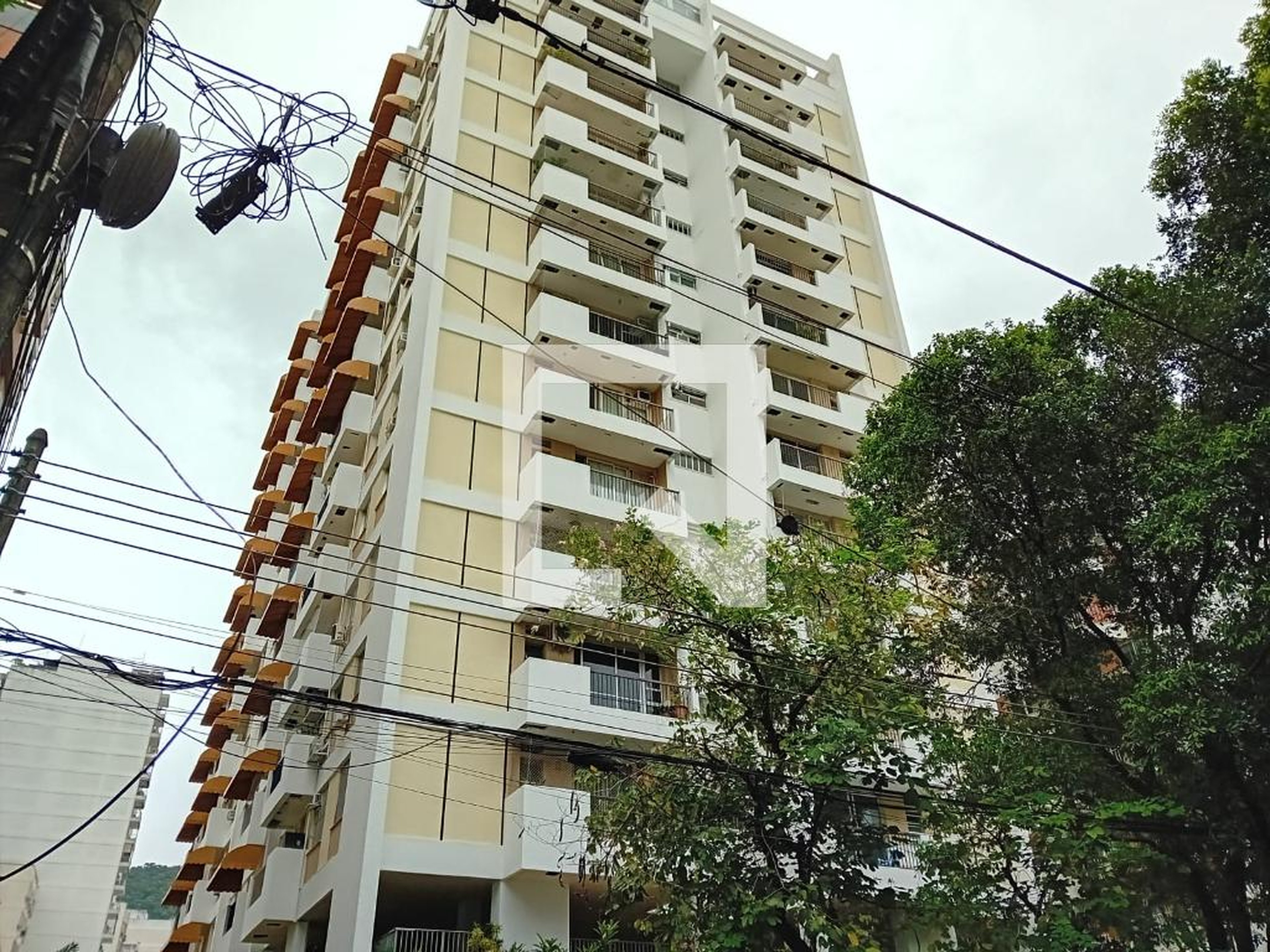 Fachada do Prédio Condomínio Bartholdi