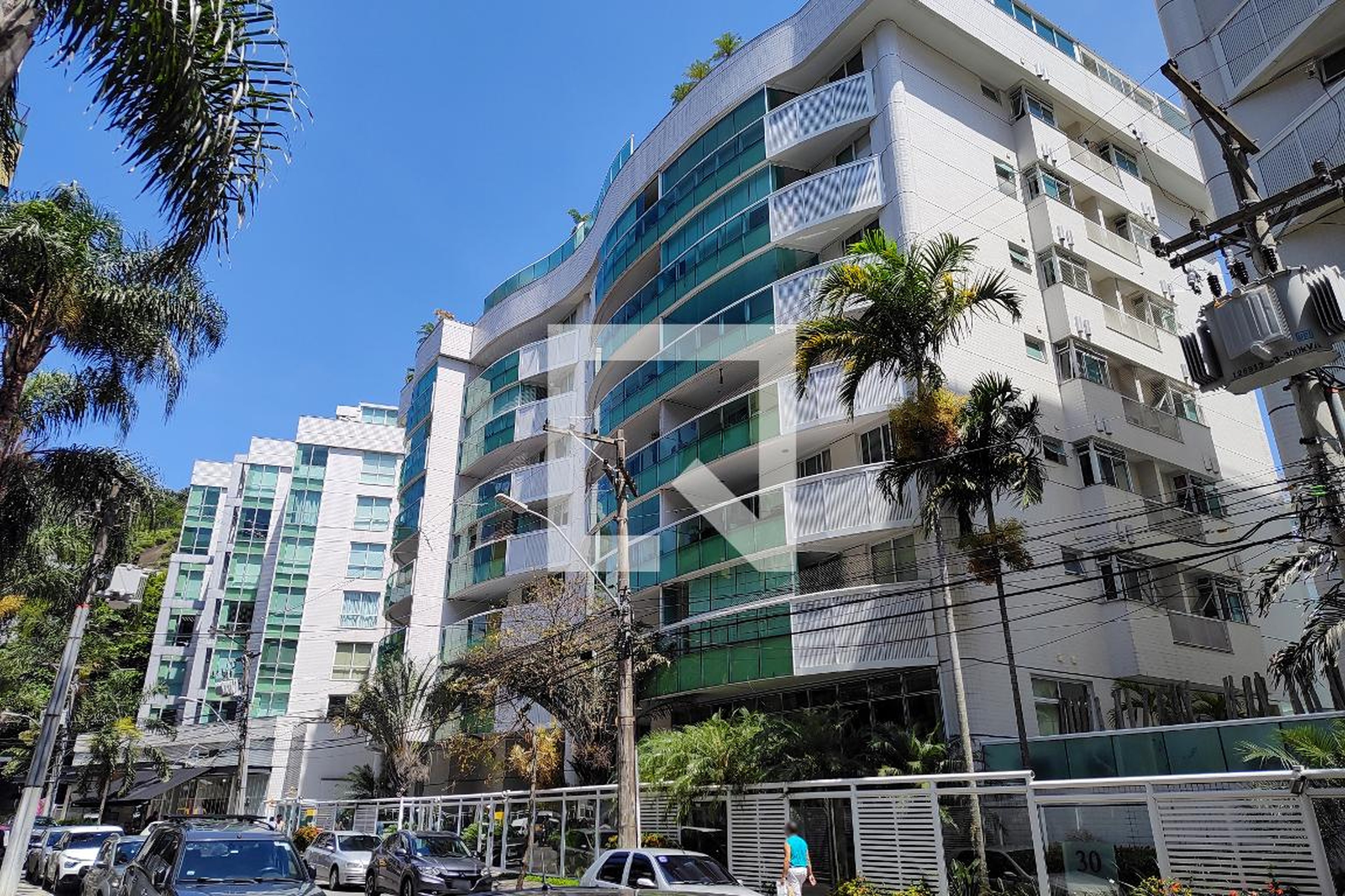 Fachada do Prédio Condomínio Charitas Best