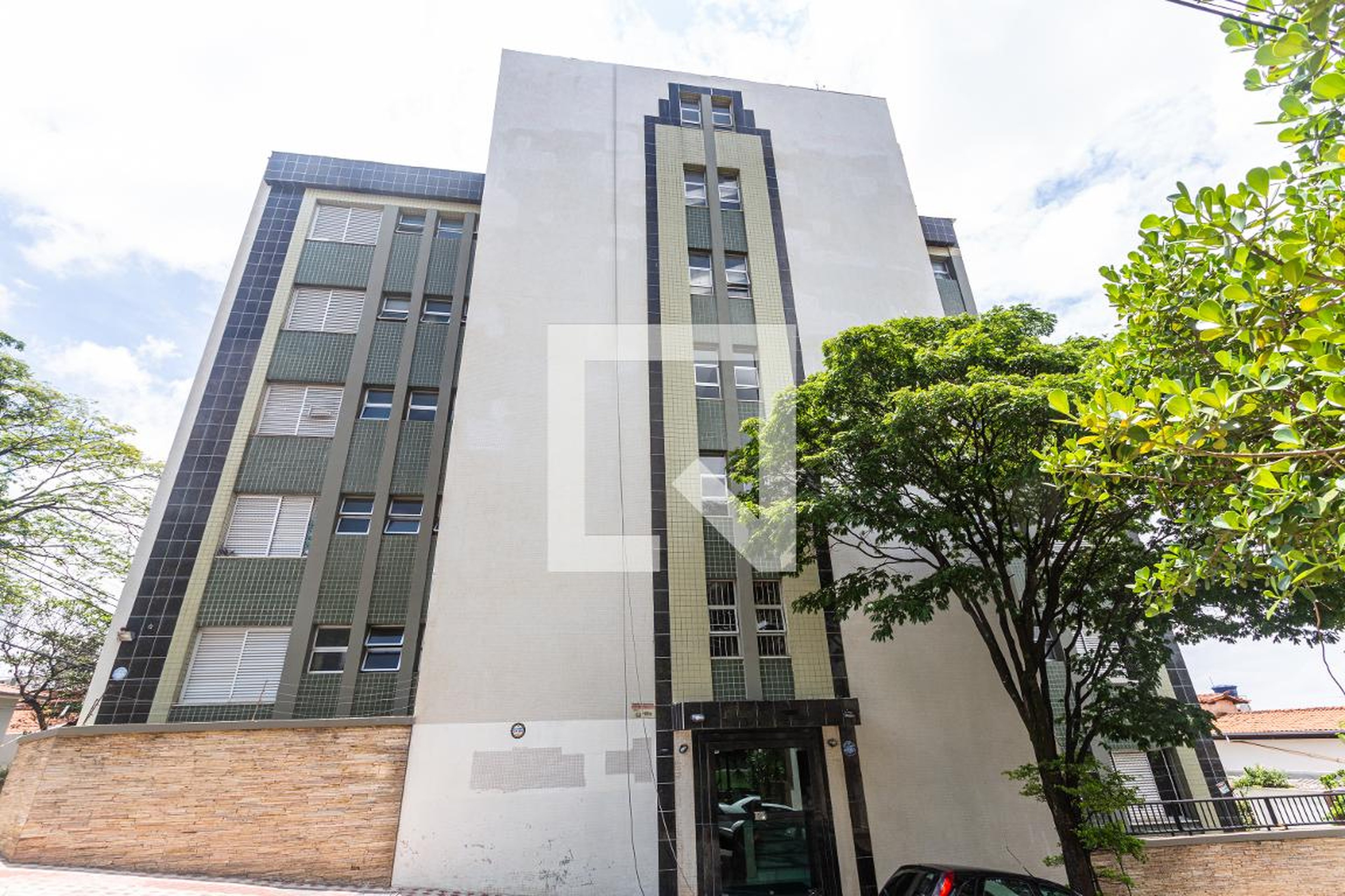 Fachada Condomínio em Rua Dante, 494