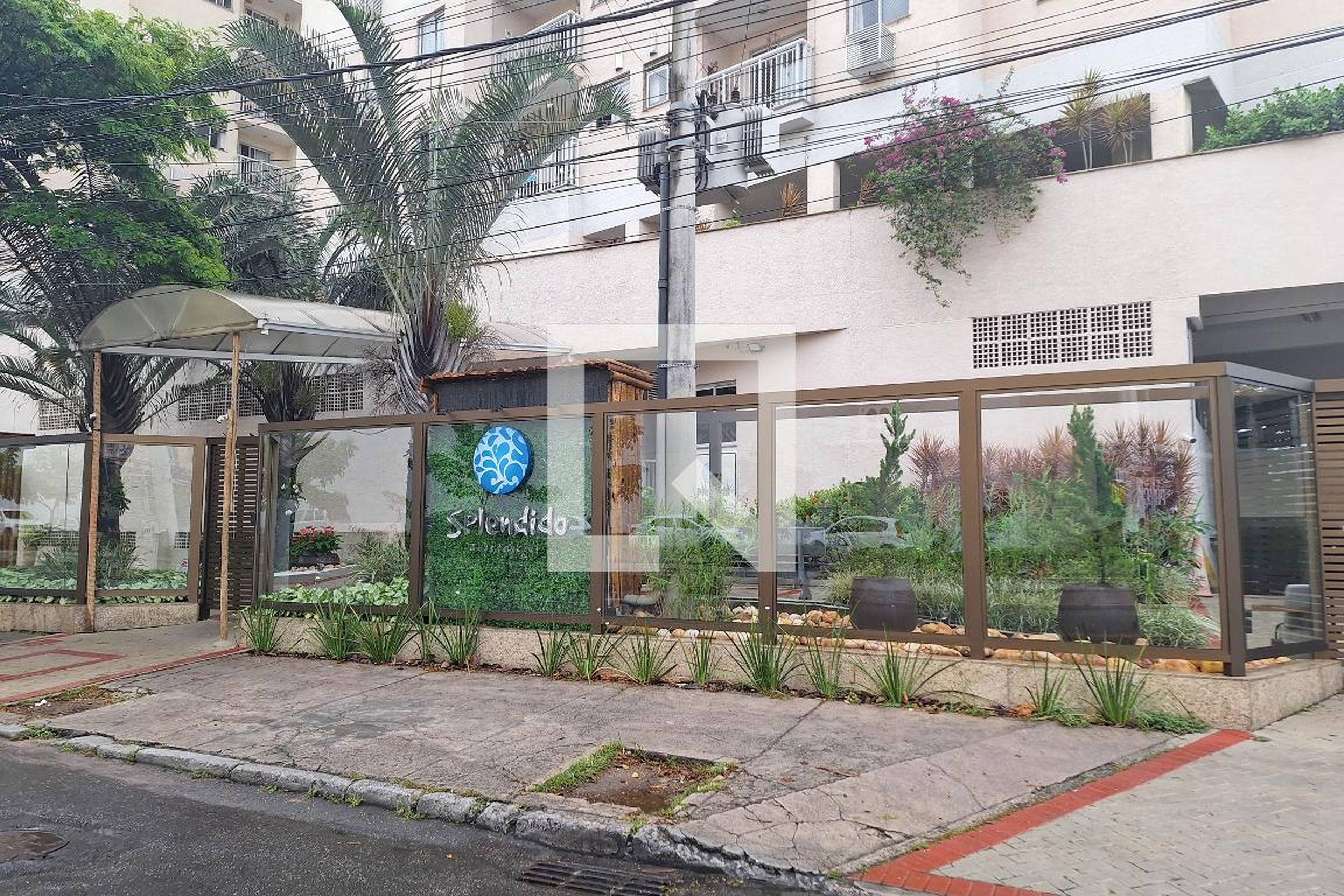 Fachada Condomínio em Praça Renascença, 4