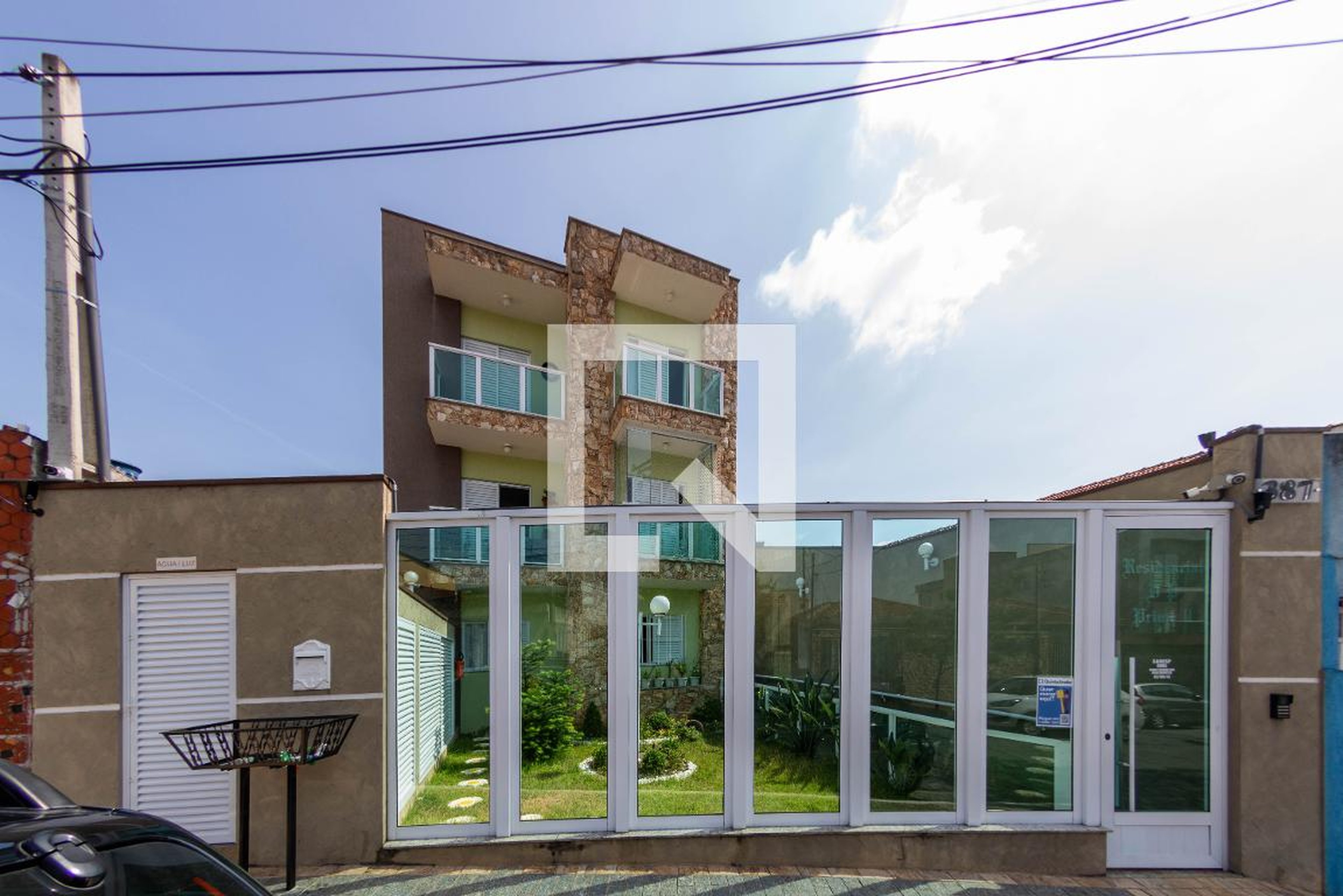 Fachada Condomínio Quinta da Paineira