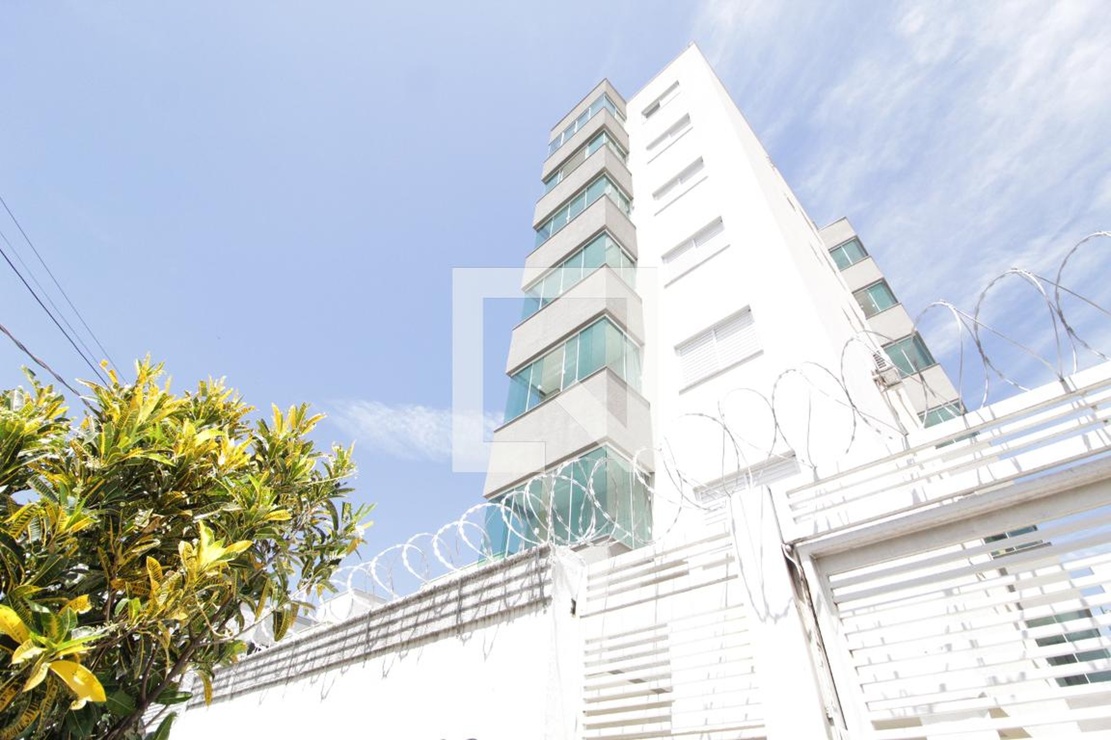 Fachada Residencial Carlos Elias