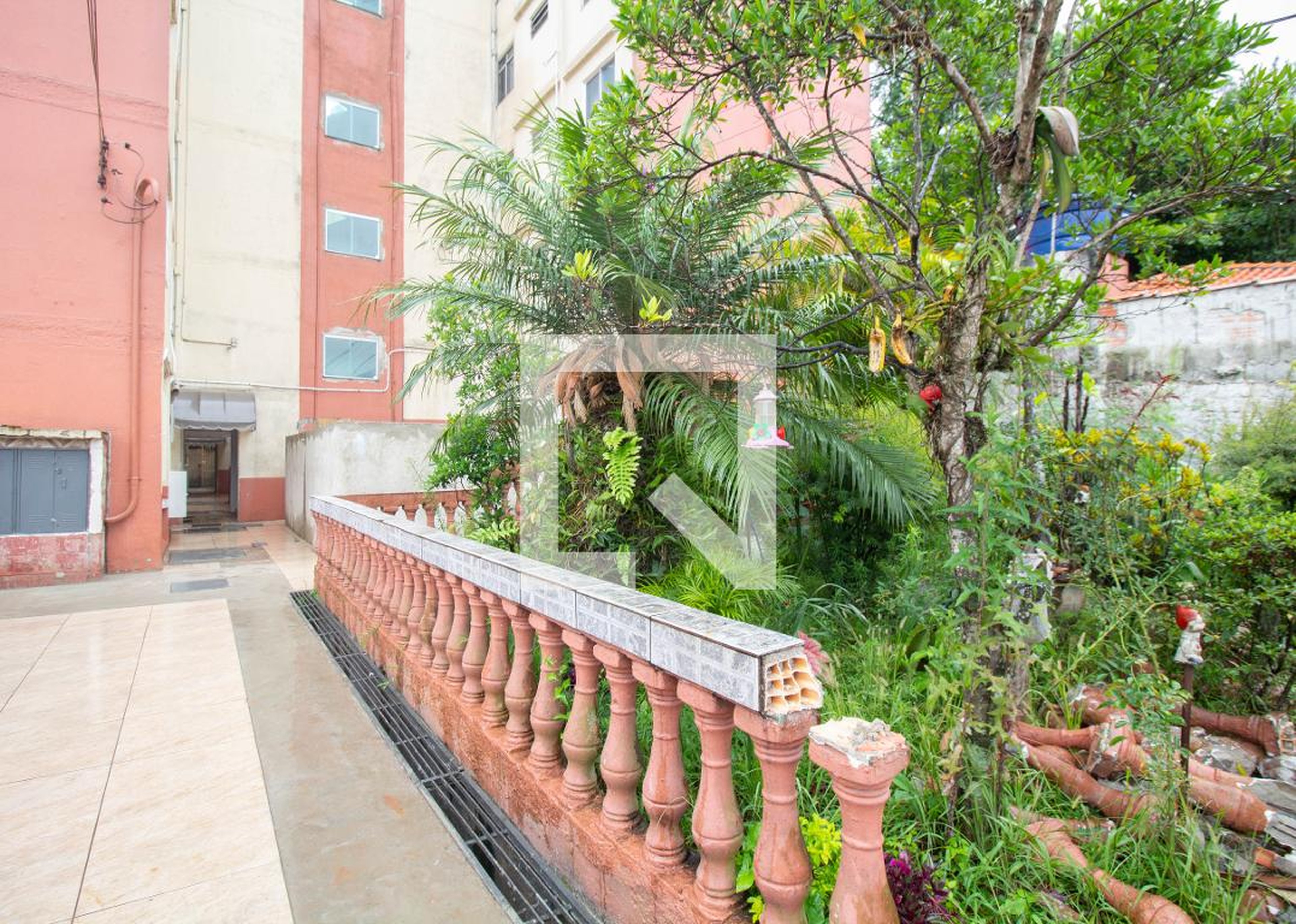 Área comum - Camélias II