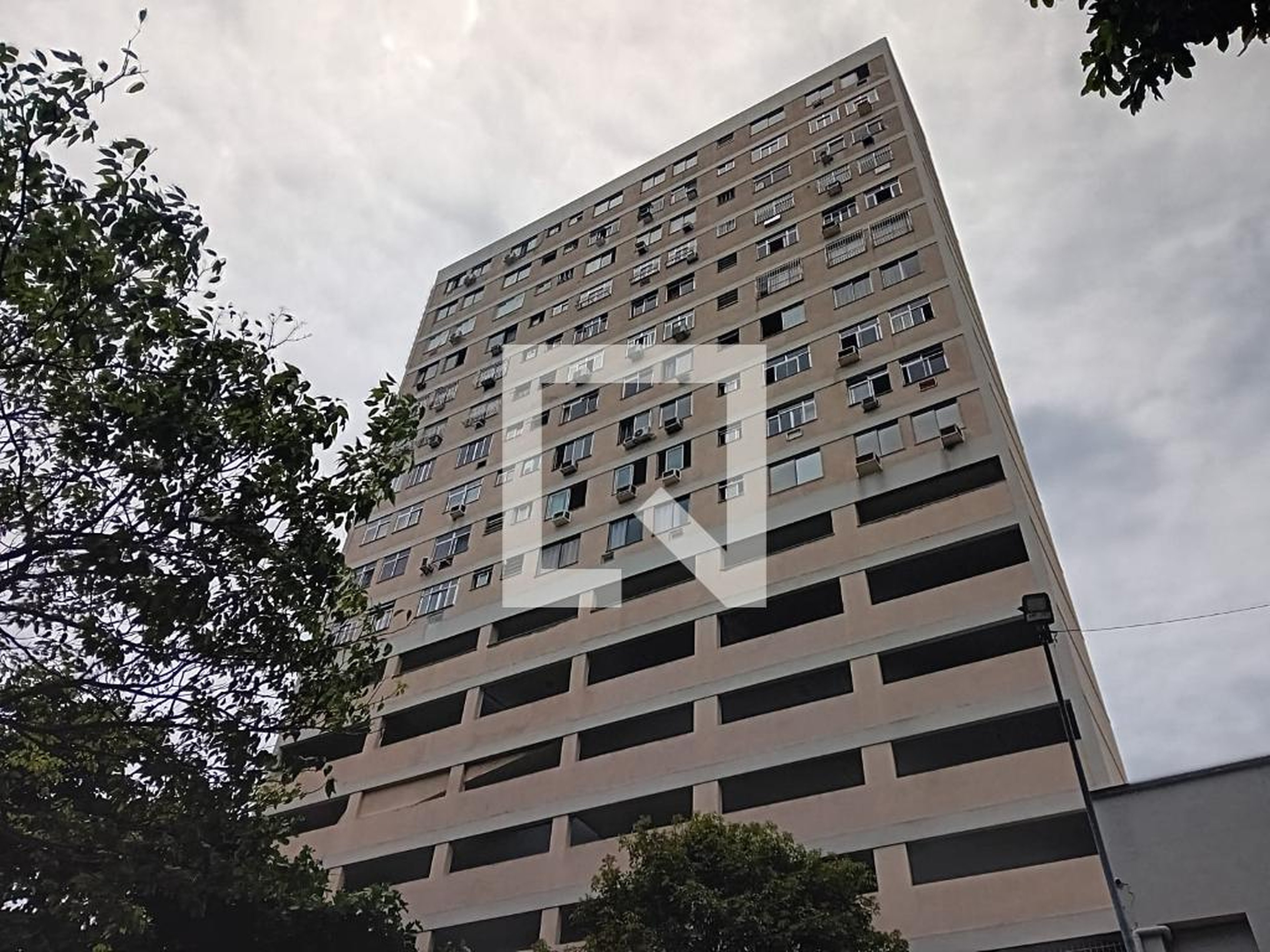 Fachada do Prédio Edifício Solar Henrique Valadares