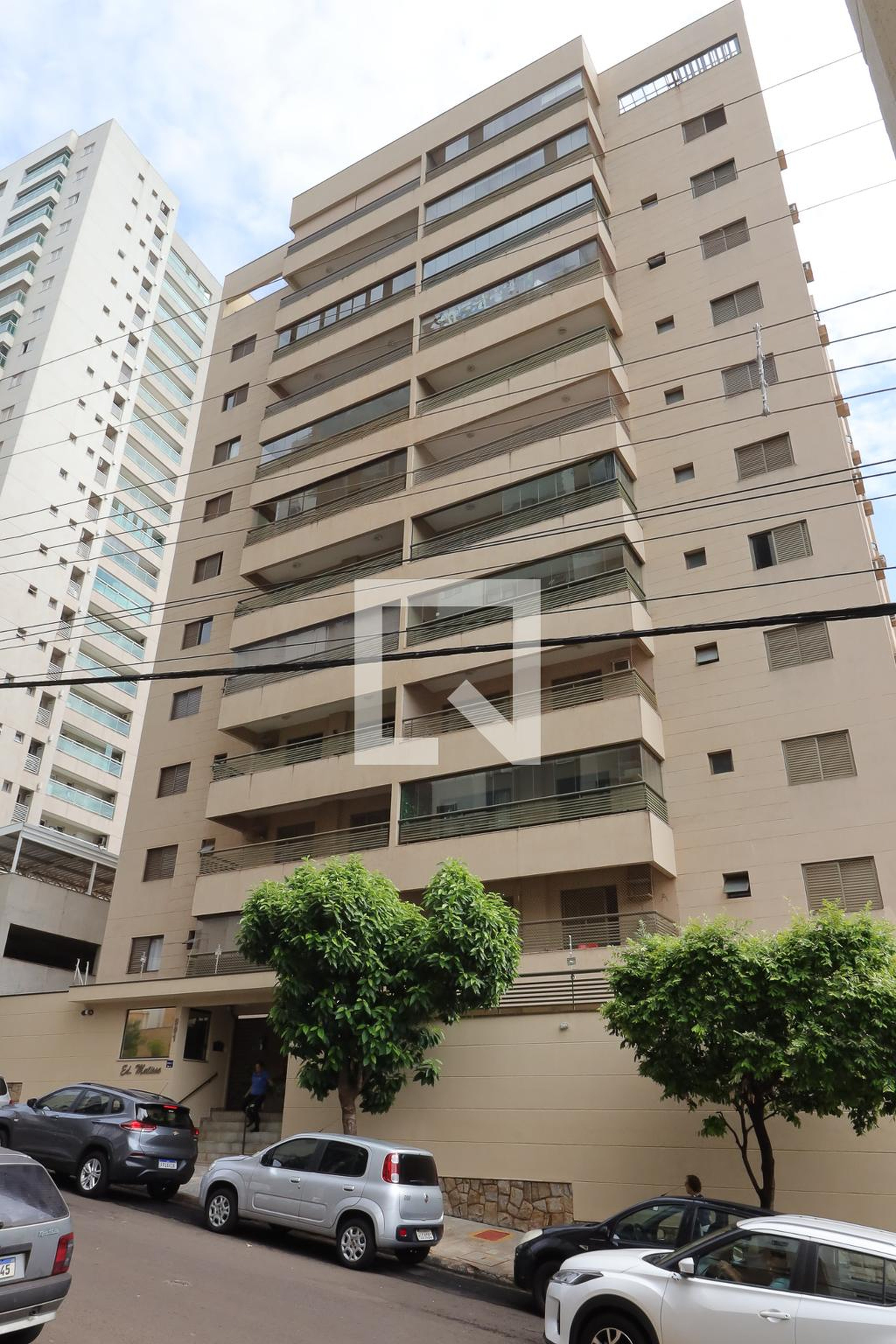 Fachada Condomínio em Rua Doutor Benjamin Anderson Stauffer, 901