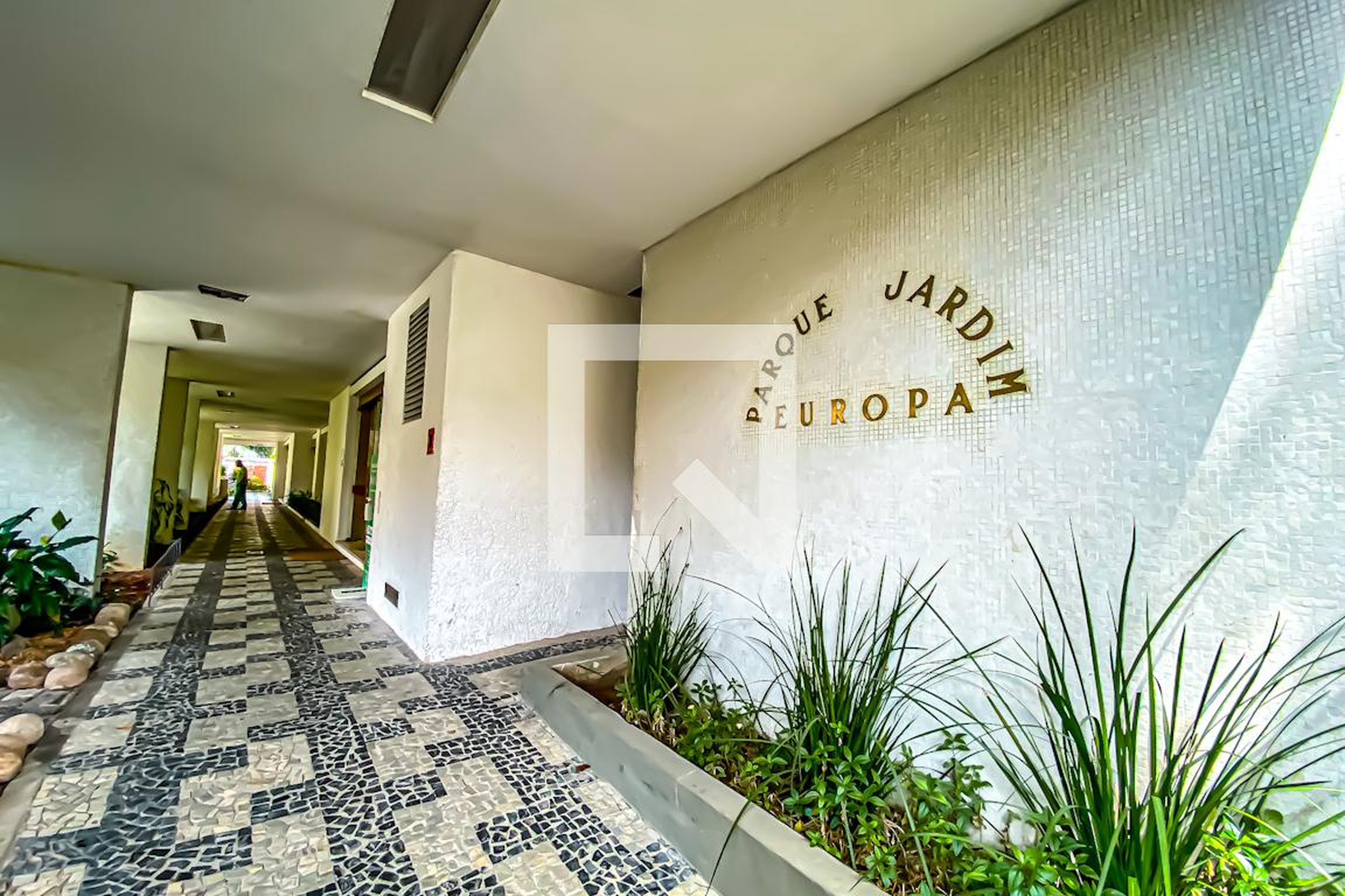 Entrada - Jardim Europa