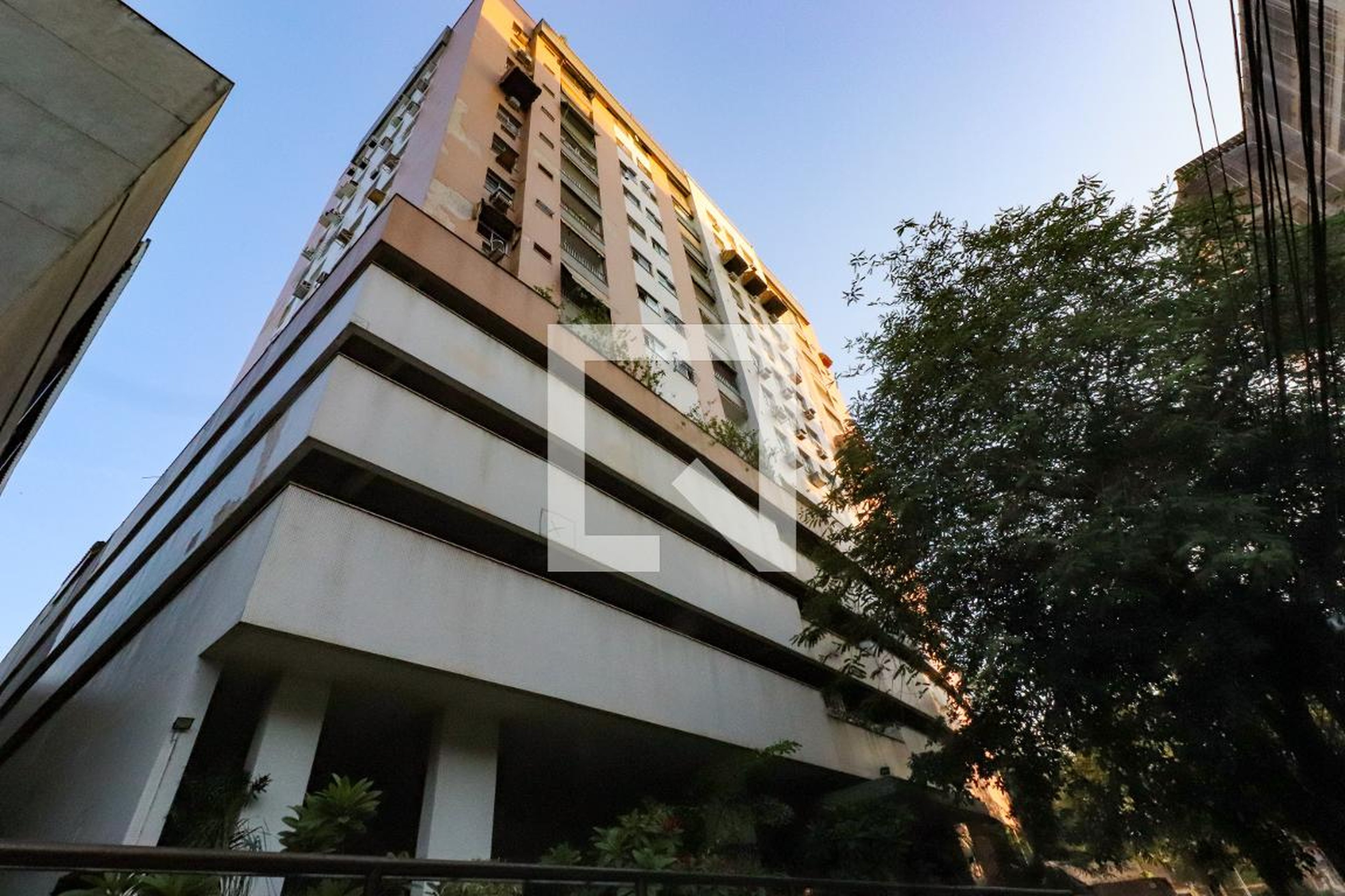 Fachada do Prédio Condomínio Chácara das Rosas