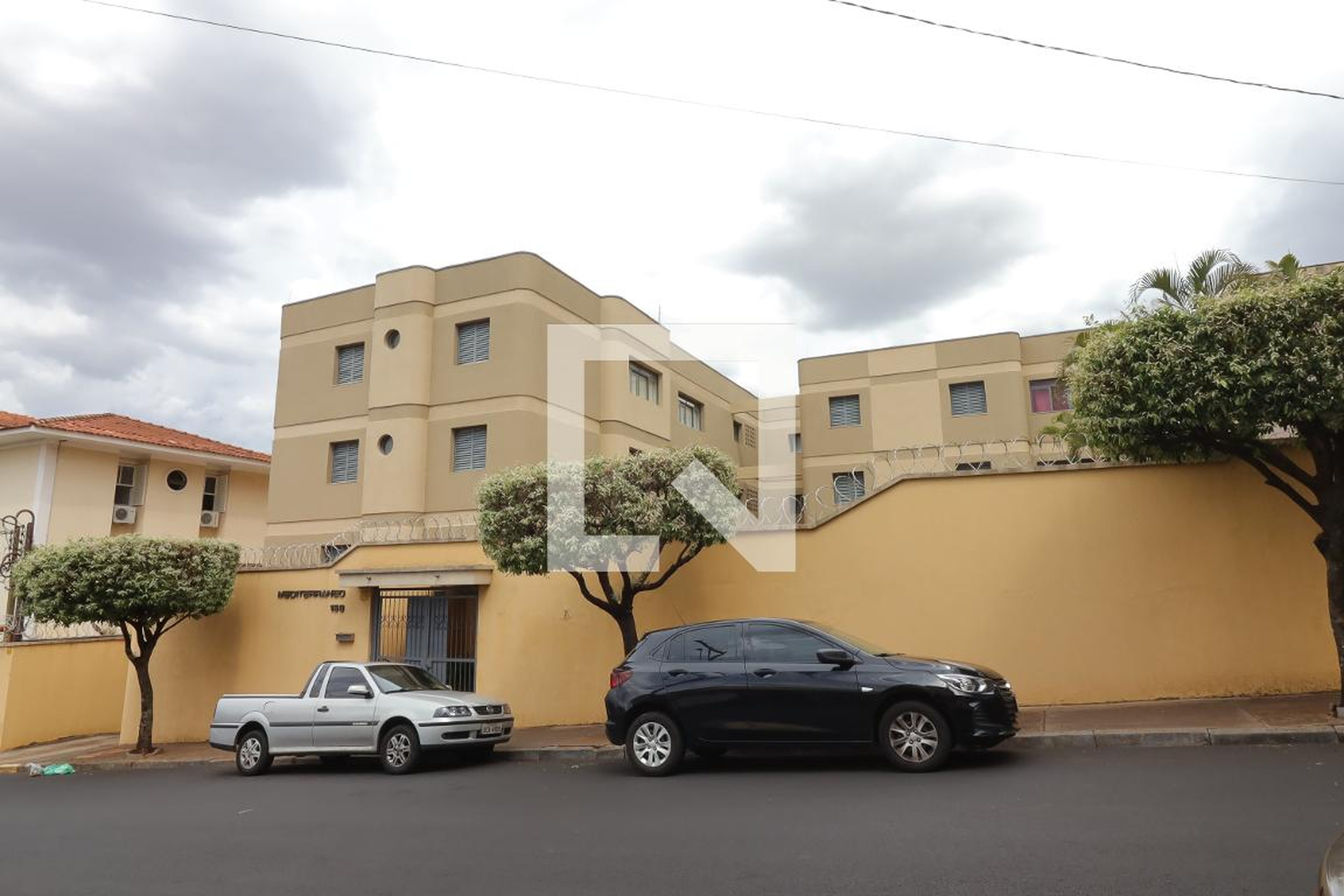 Fachada Condomínio Mediterrâneo