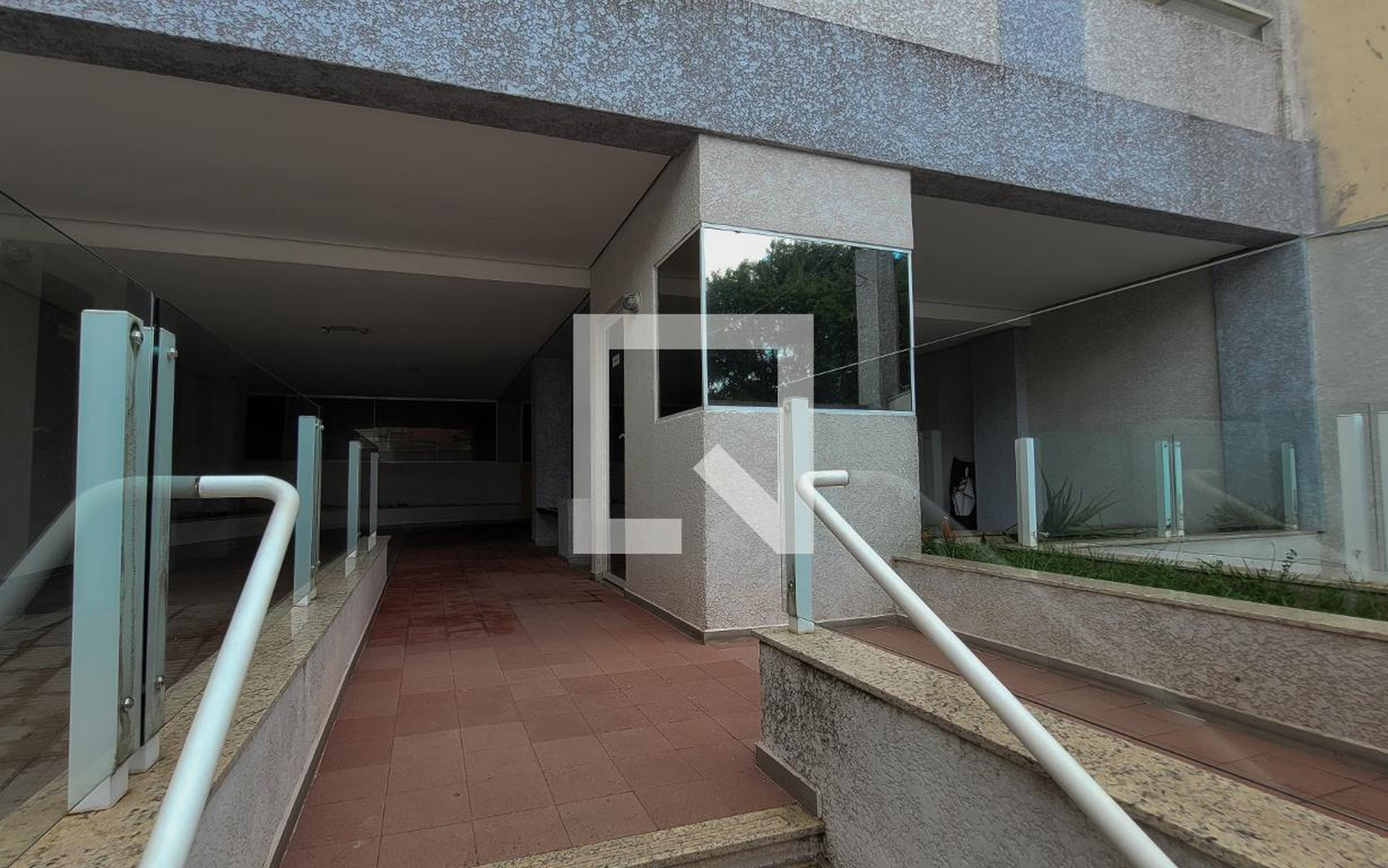 Entrada - Edifício Maria Espadim