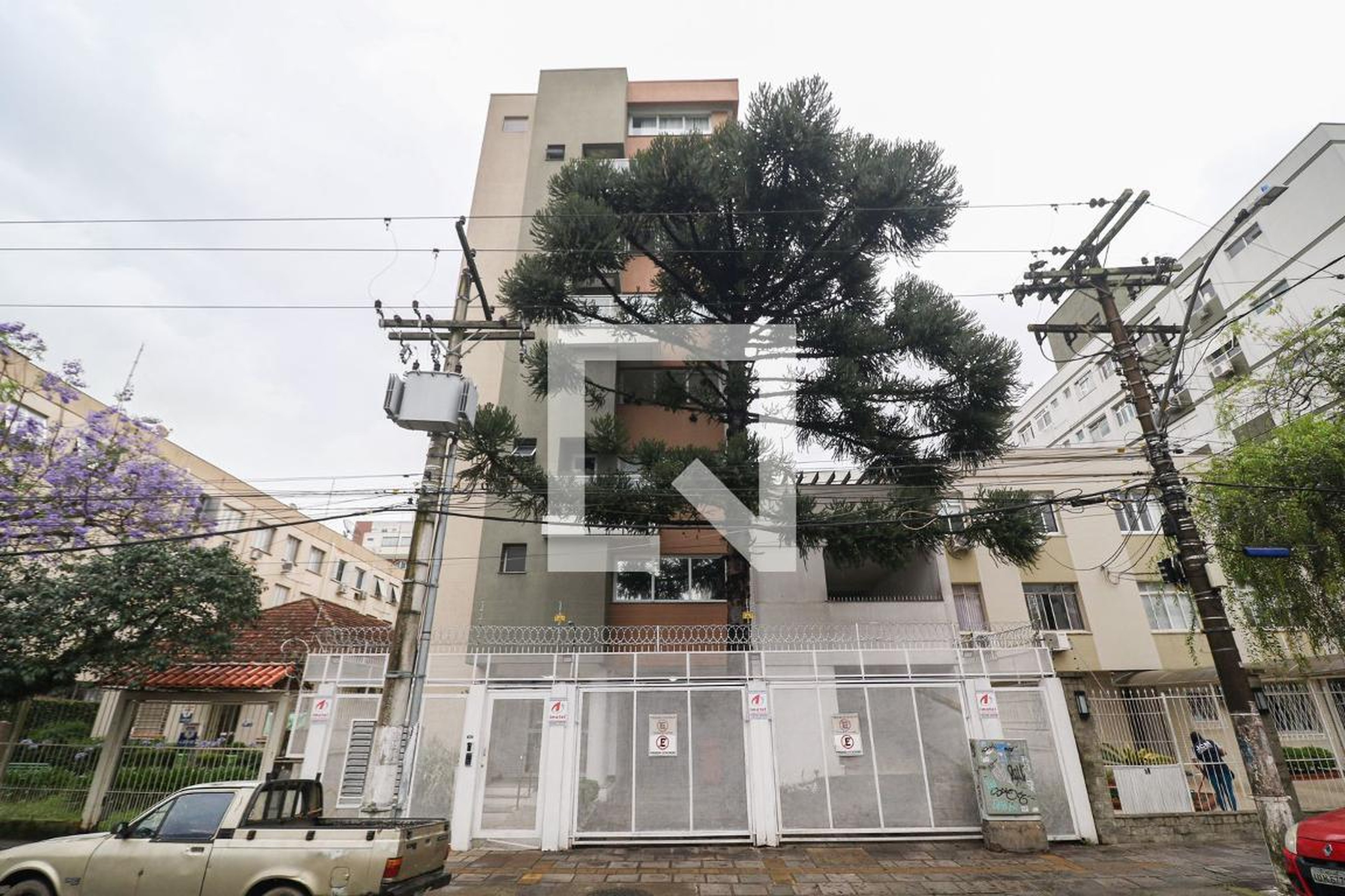 Fachada Edifício Cedros do Líbano