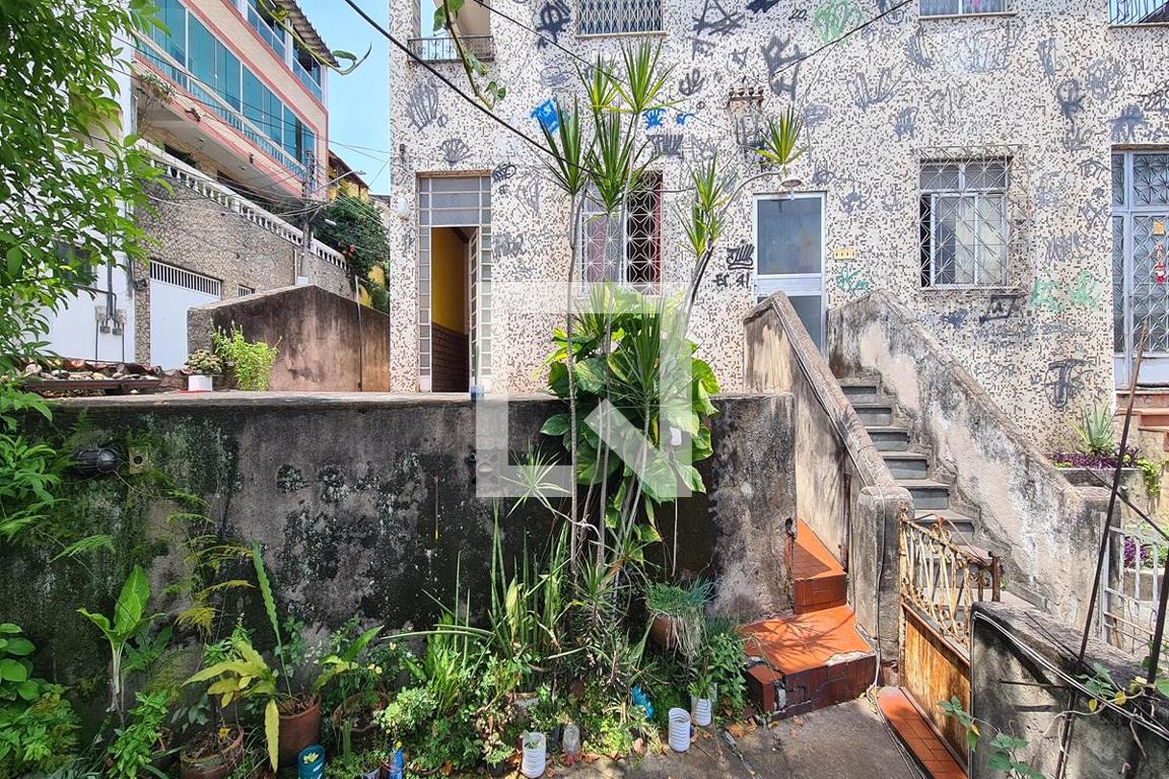 Fachada Condomínio em Avenida Amaro Cavalcanti, 975